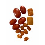 A SELECTION OF LOOSE AMBER BEADS. (approx weight 42g)