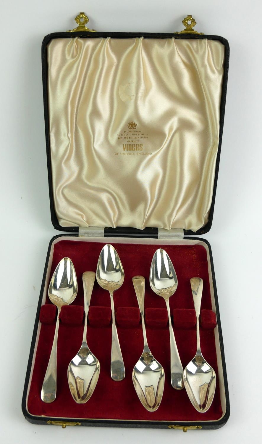 A SET OF SIX VINTAGE SILVER GRAPEFRUIT SPOONS Plain form, hallmarked Francis Howard, Sheffield,