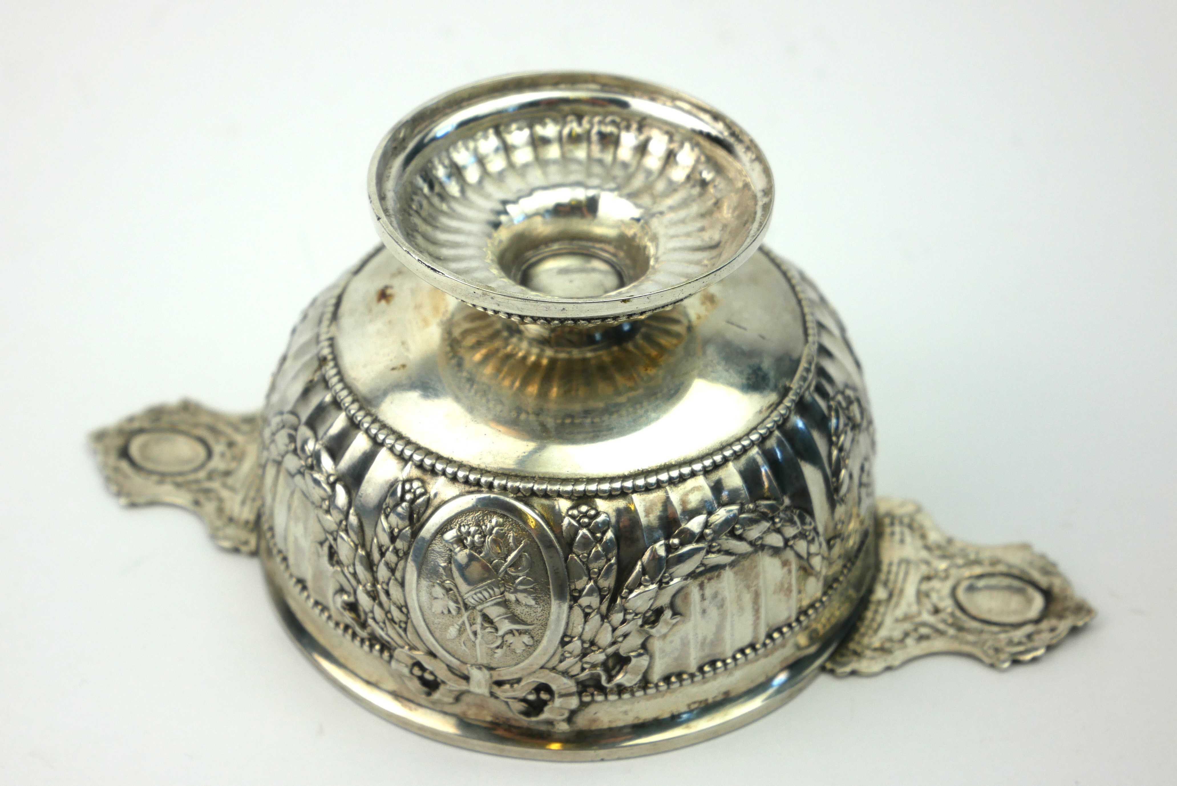 A 19TH CENTURY FRENCH SILVER QUAICH/PORRINGER Having twin handles, the fluted body with embossed - Image 3 of 3