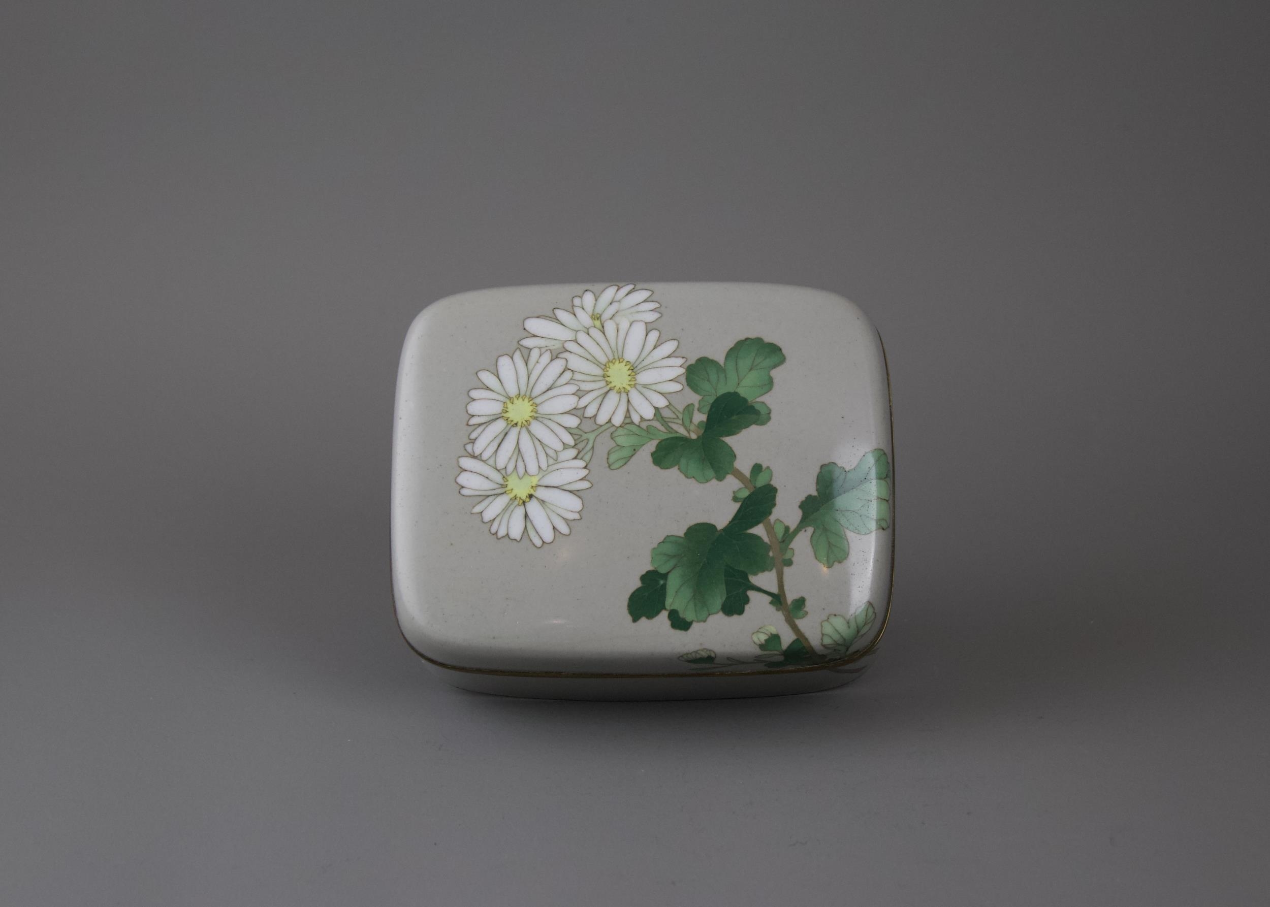 A Japanese cloisonne box and cover, in the manner of Namikawa Sosuke, Meiji period - - L12cm W9. - Image 2 of 5
