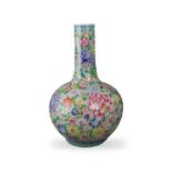 A good 'famille rose' Millefleur Bottle Vase, Guangxu Period, Qing Dynasty - - H41cm D24cm - -