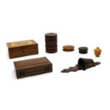 A small collection of treen,