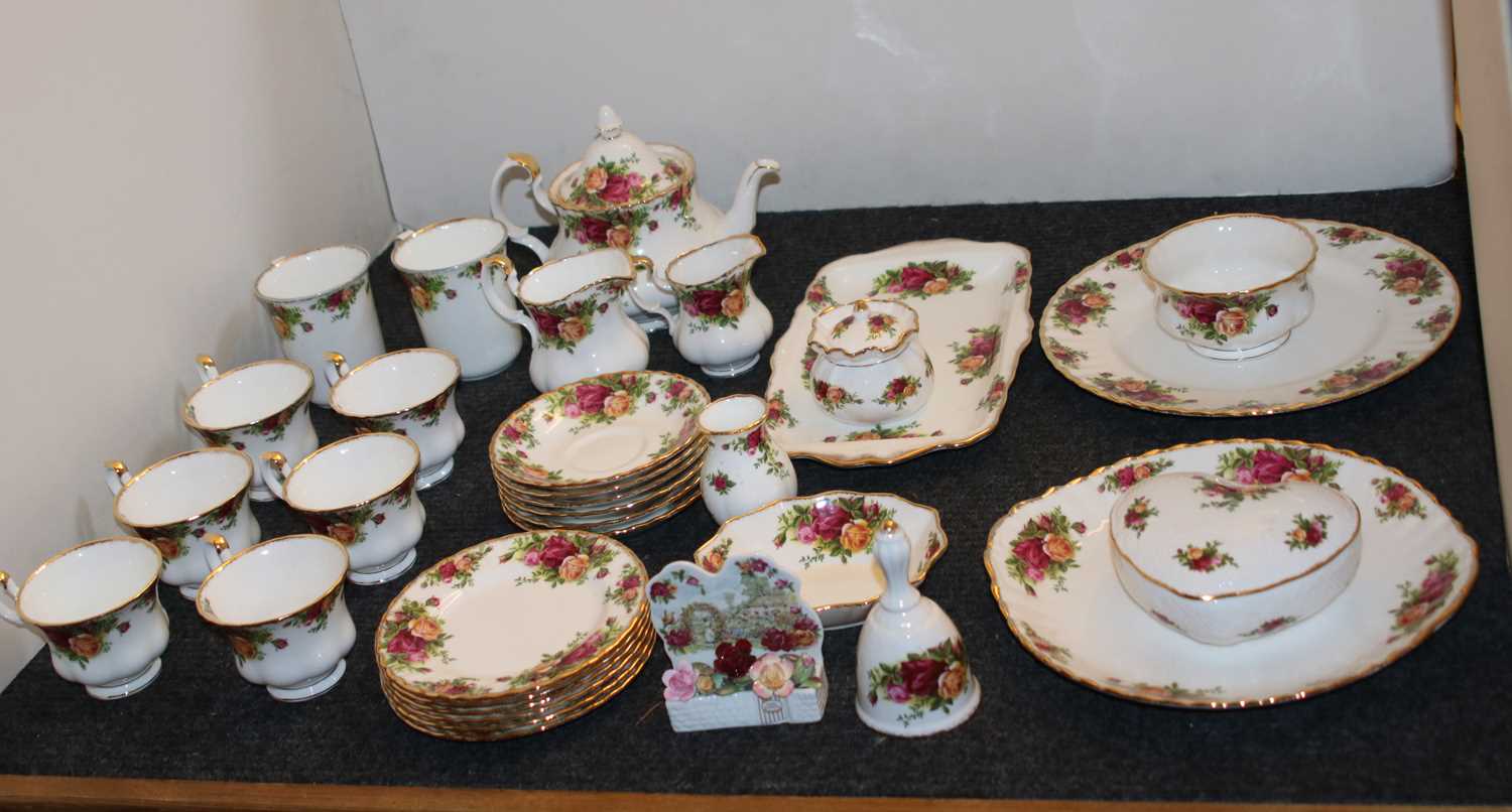 A collection of Royal Albert Old Country Roses, - Image 2 of 4