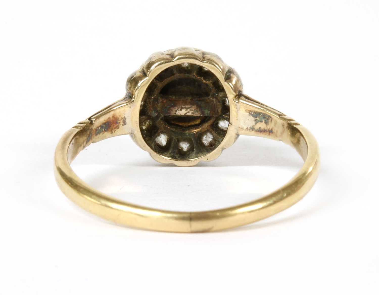A gold pearl and diamond cluster ring, - Image 2 of 4