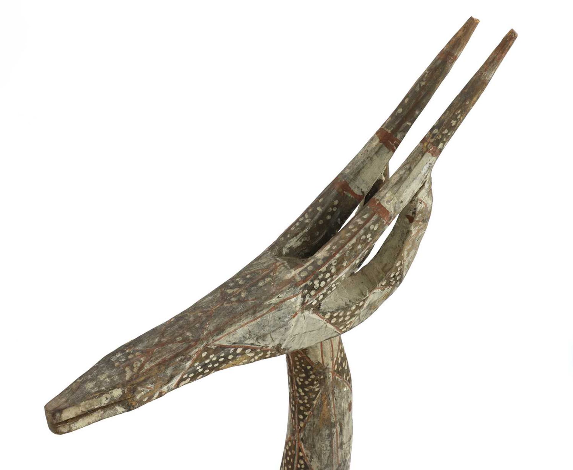 An African tribal antelope effigy, - Image 3 of 6