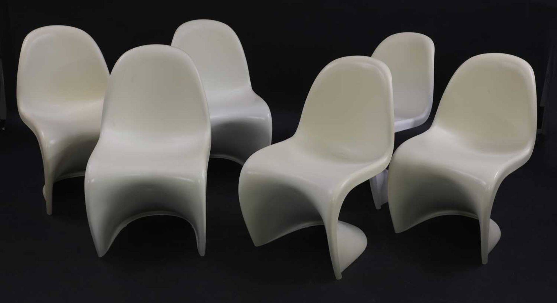 Six Verner Panton-style stacking chairs,