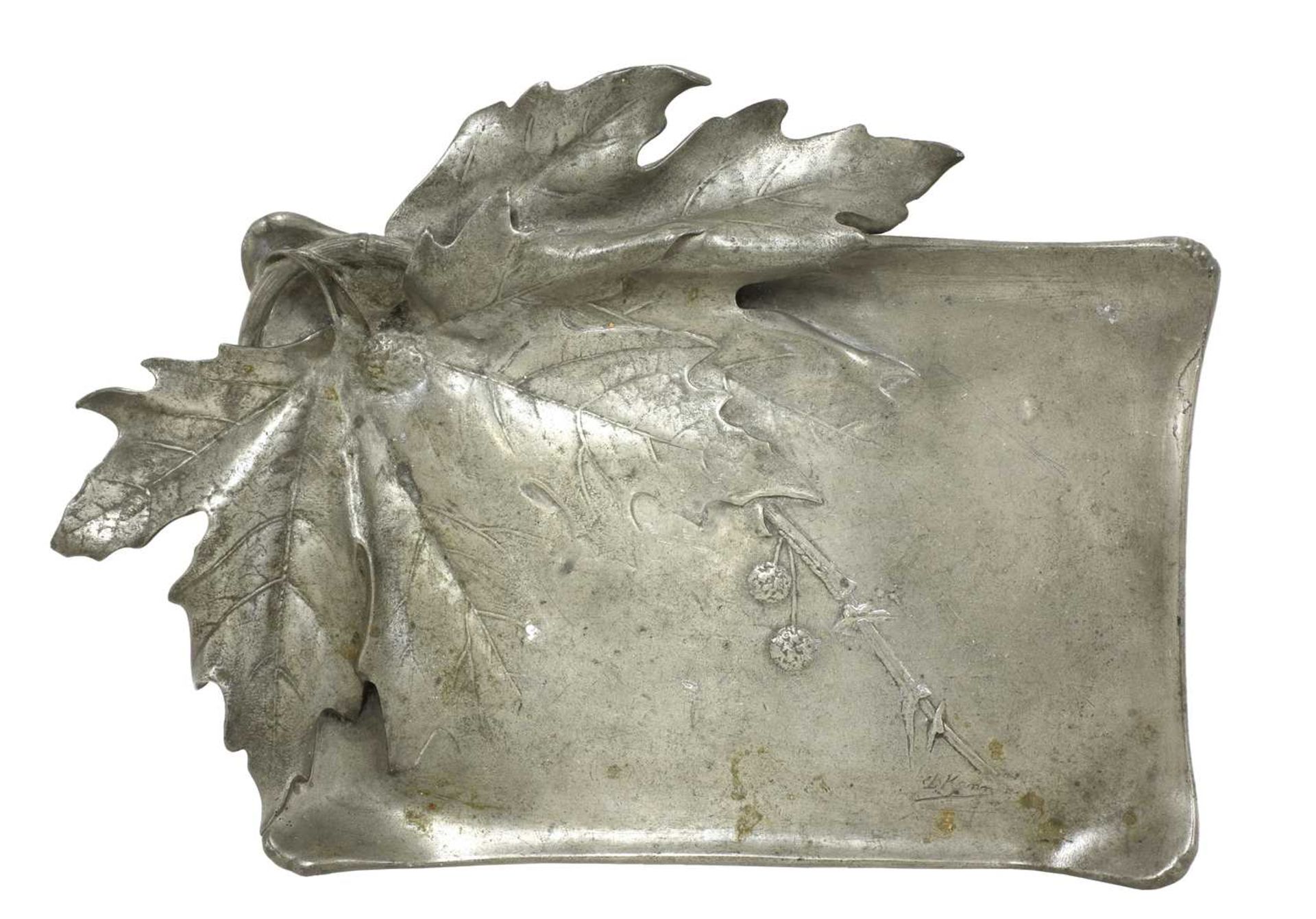 An Art Nouveau pewter dish,