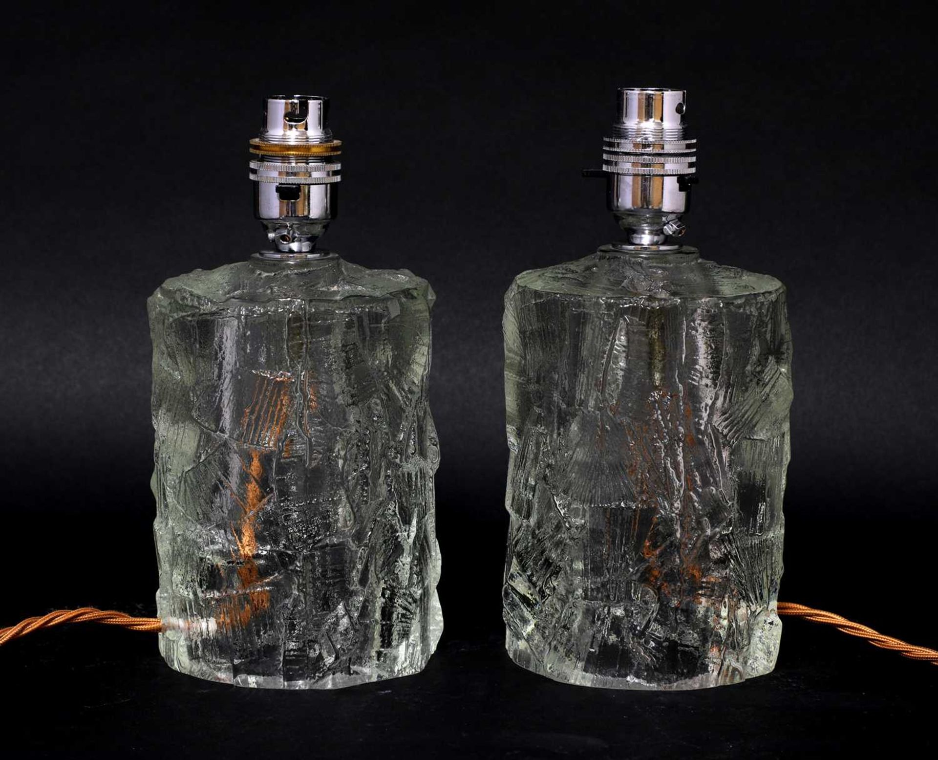 A pair of heavy glass table lamp bases, - Image 2 of 2