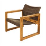 A pine lounge chair,