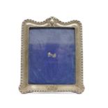An Edward VII silver photograph frame