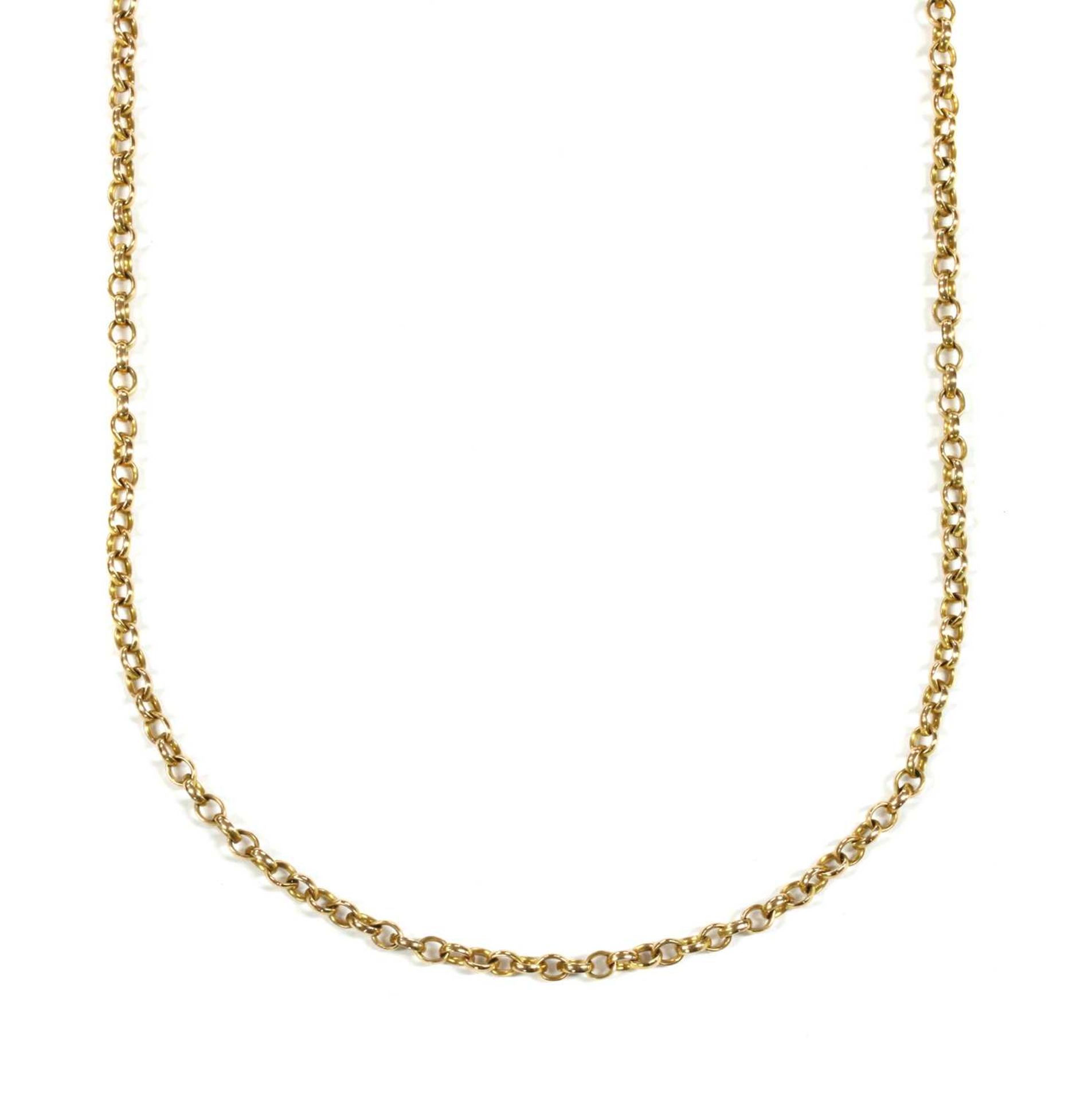 A gold oval belcher link chain,