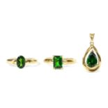 A 9ct gold single stone emerald cut chrome diopside ring,