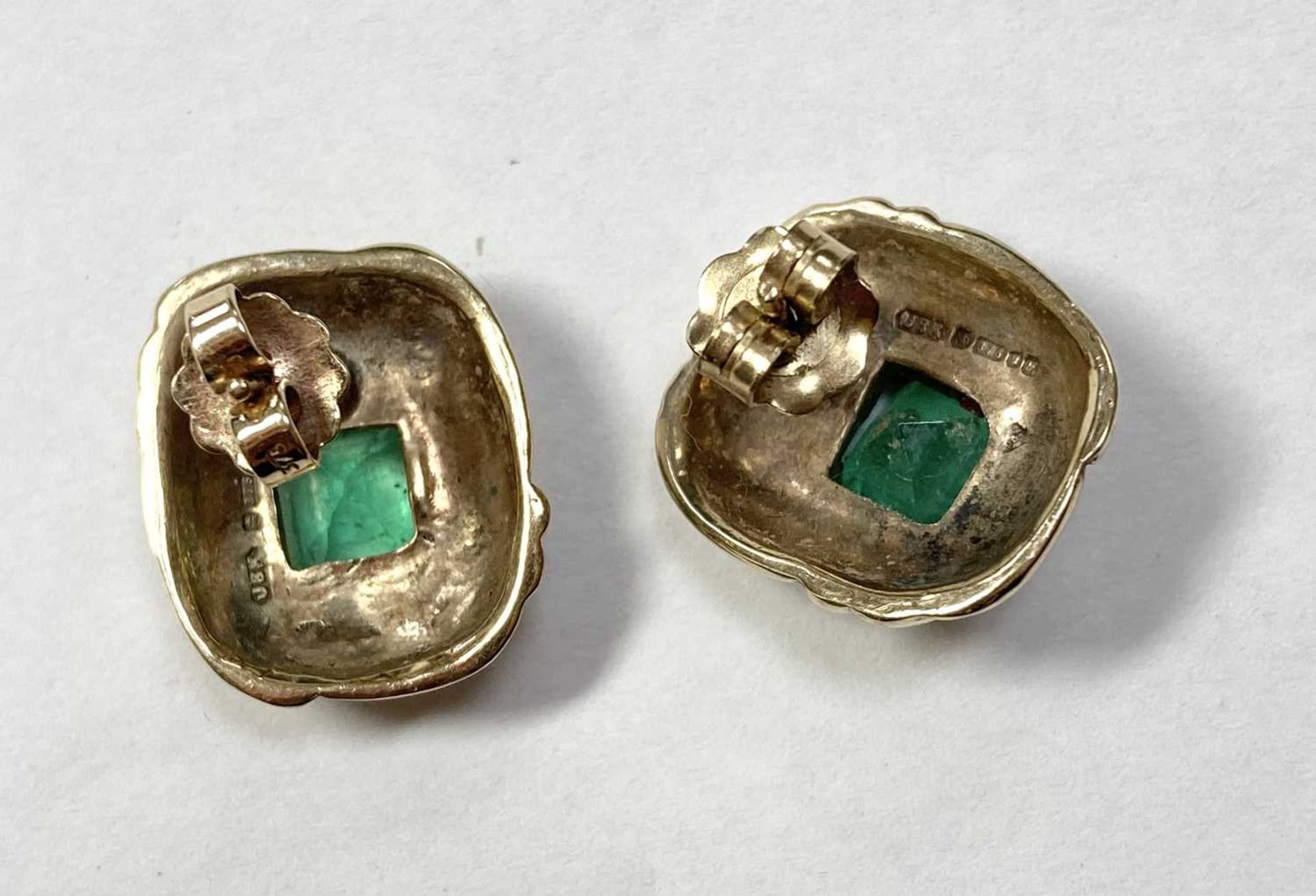 A pair of 9ct gold emerald stud earrings, - Image 3 of 3
