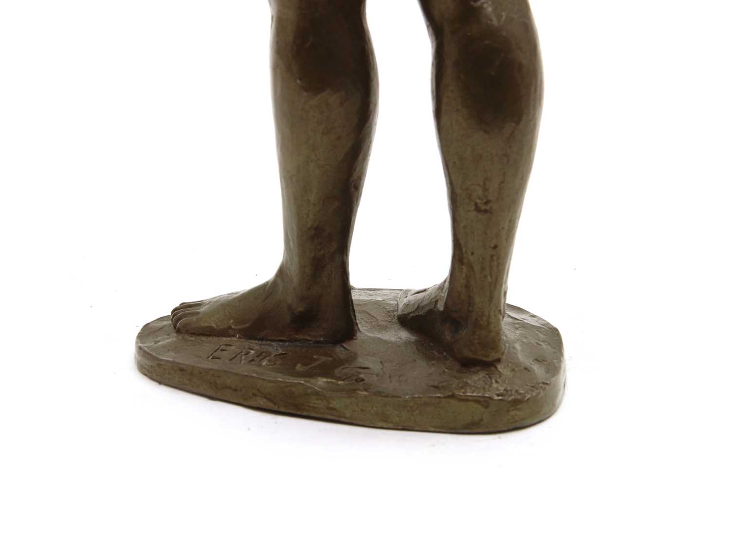 A female nude bronze figure - Image 3 of 4
