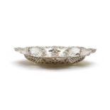 An Edwardian silver bread basket,