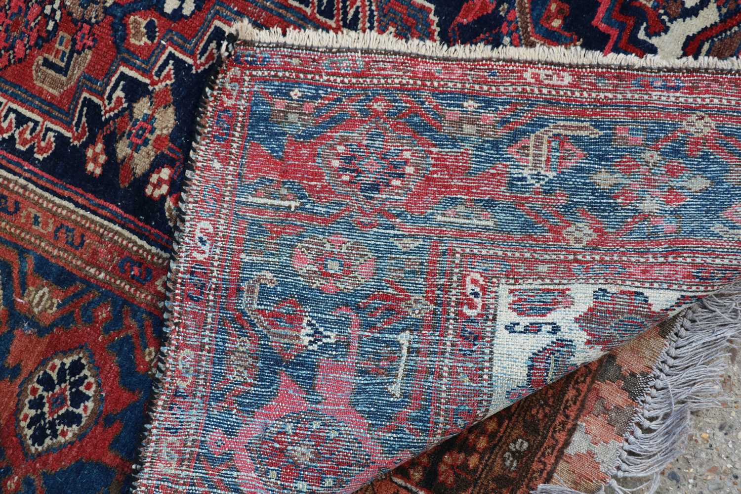 Two Eastern rugs - Bild 2 aus 4