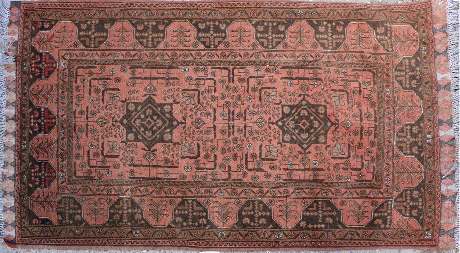 Two Eastern rugs - Bild 3 aus 4