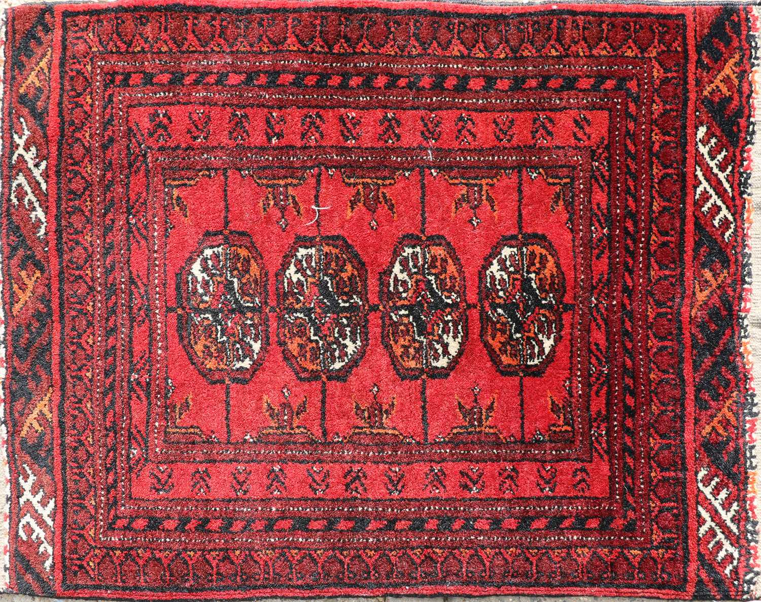 A small Bokhara rug, - Bild 3 aus 4
