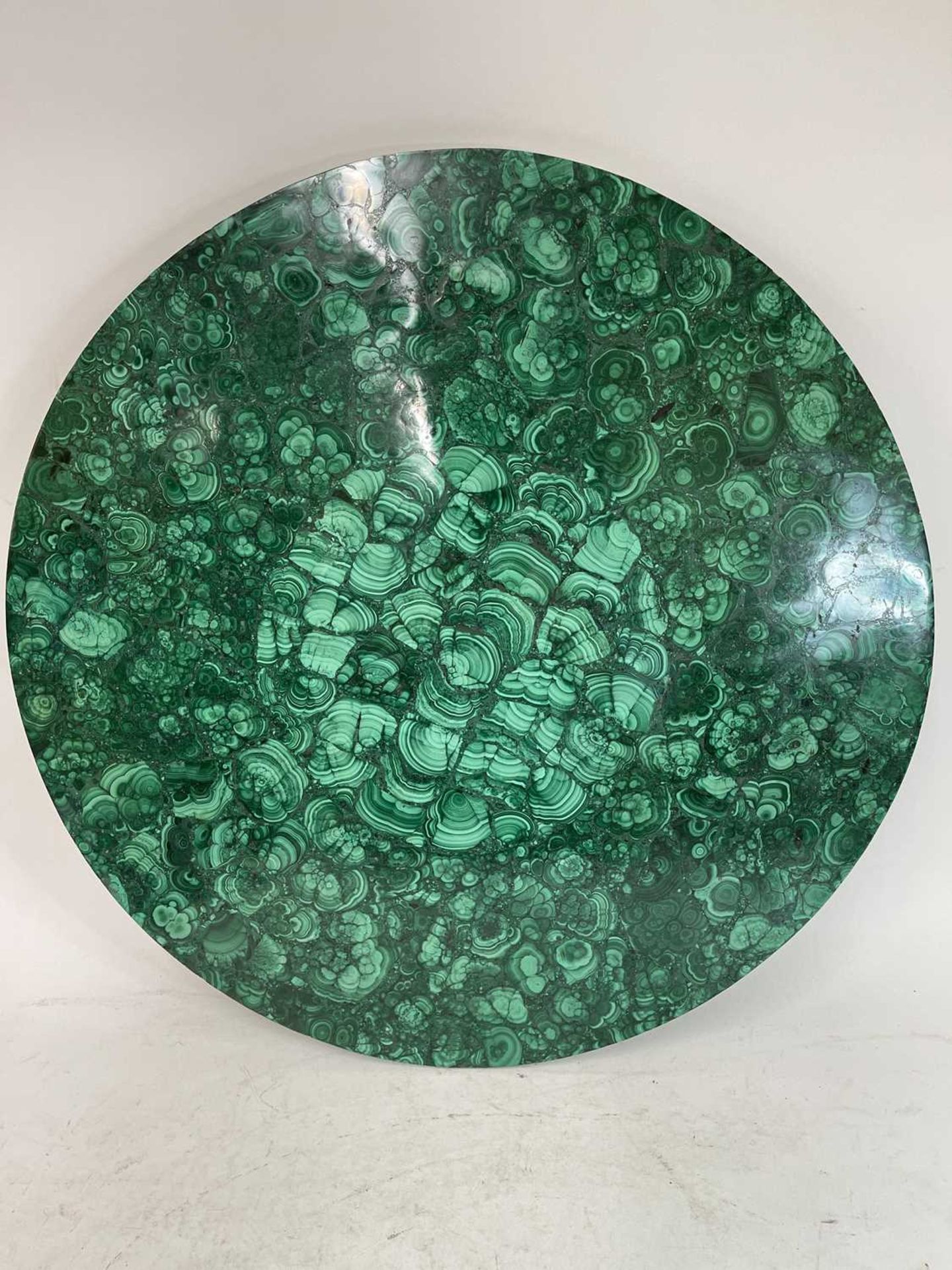 A near pair of malachite tabletops, - Image 26 of 55