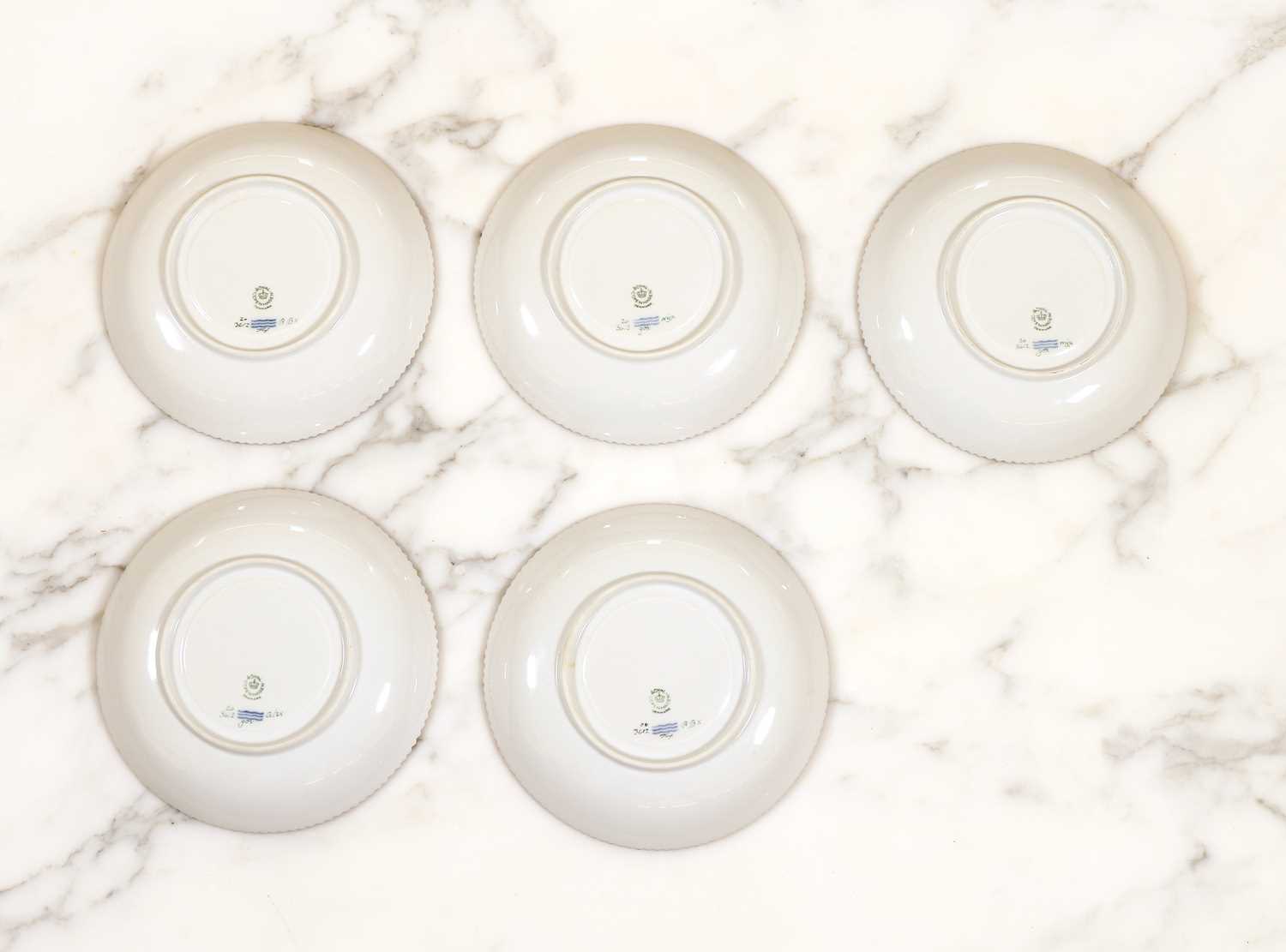 An extensive Royal Copenhagen 'Flora Danica' porcelain dinner service, - Bild 31 aus 139