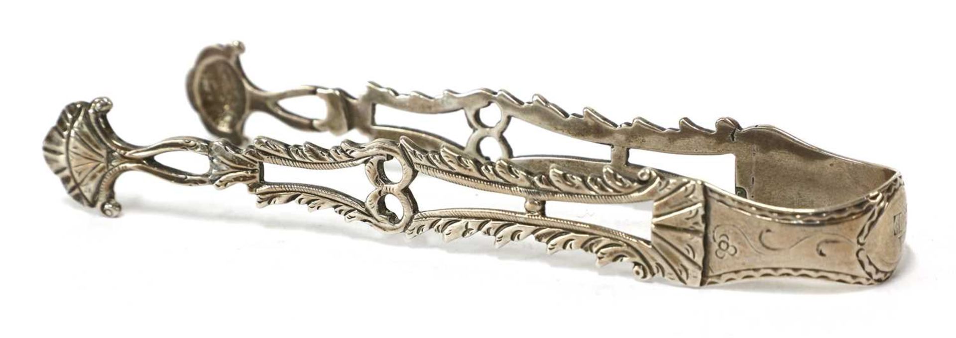 A pair of George III silver sugar tongs, - Image 14 of 28