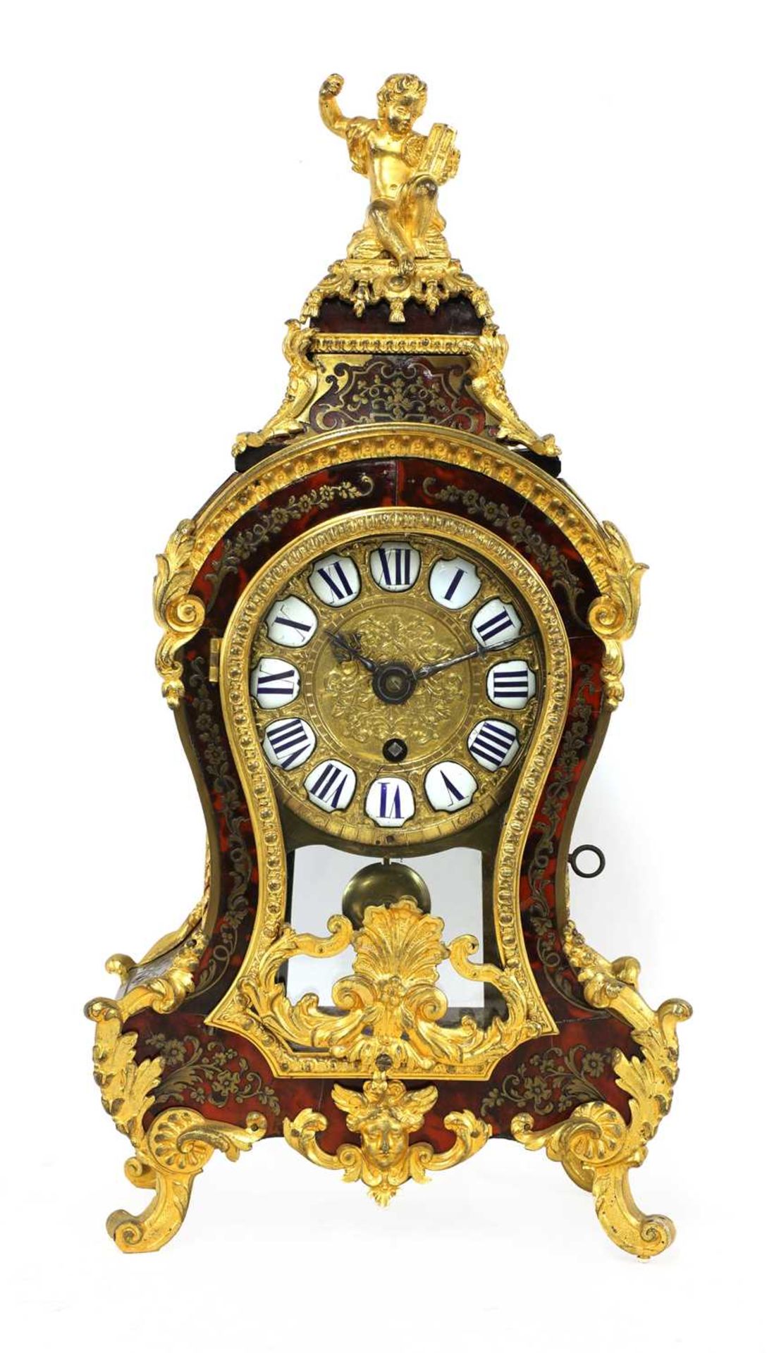 A French Louis XV tortoiseshell, brass and ormolu-mounted bracket clock, - Bild 2 aus 7