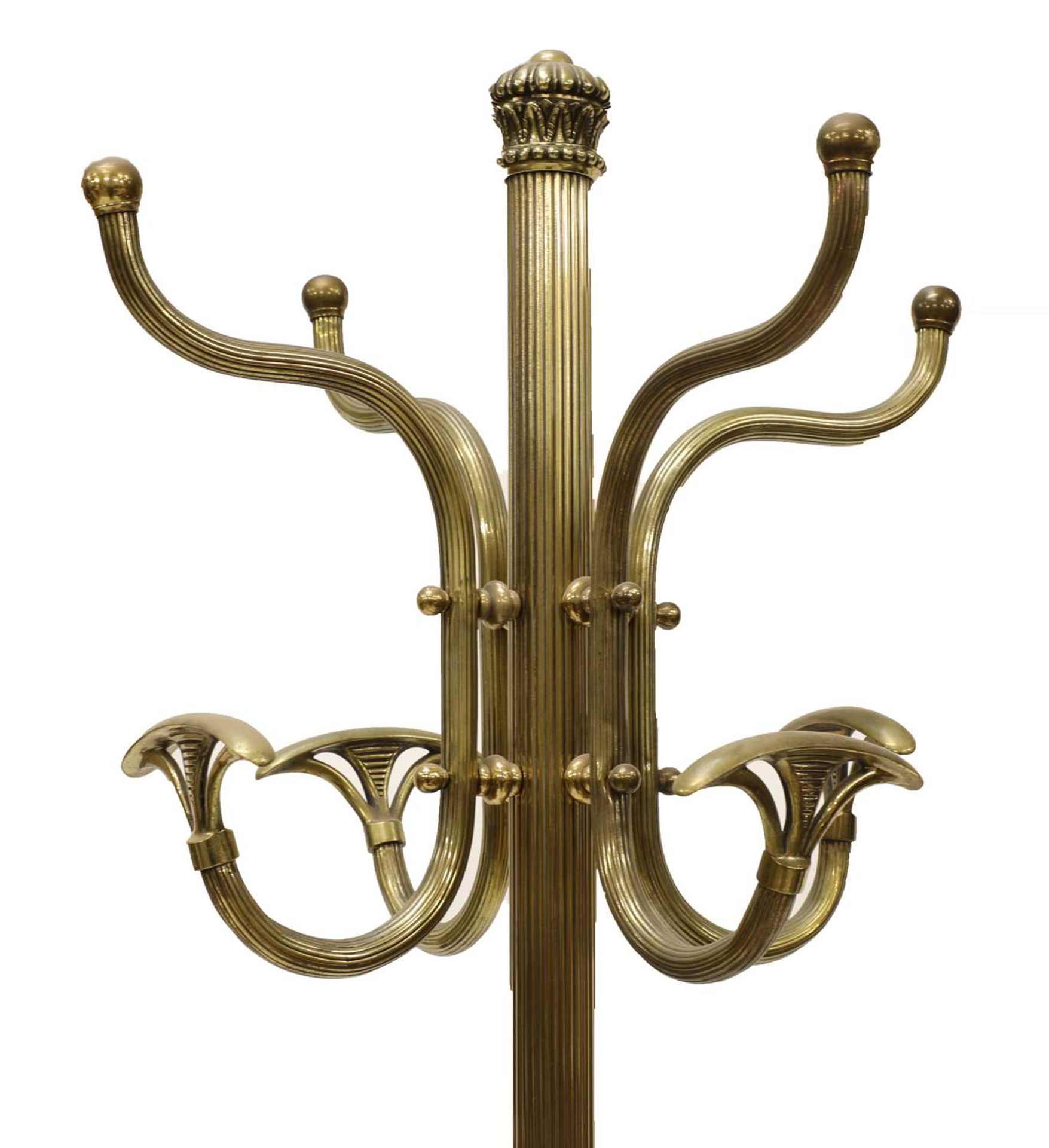 An Edwardian brass hat stand, - Bild 2 aus 2