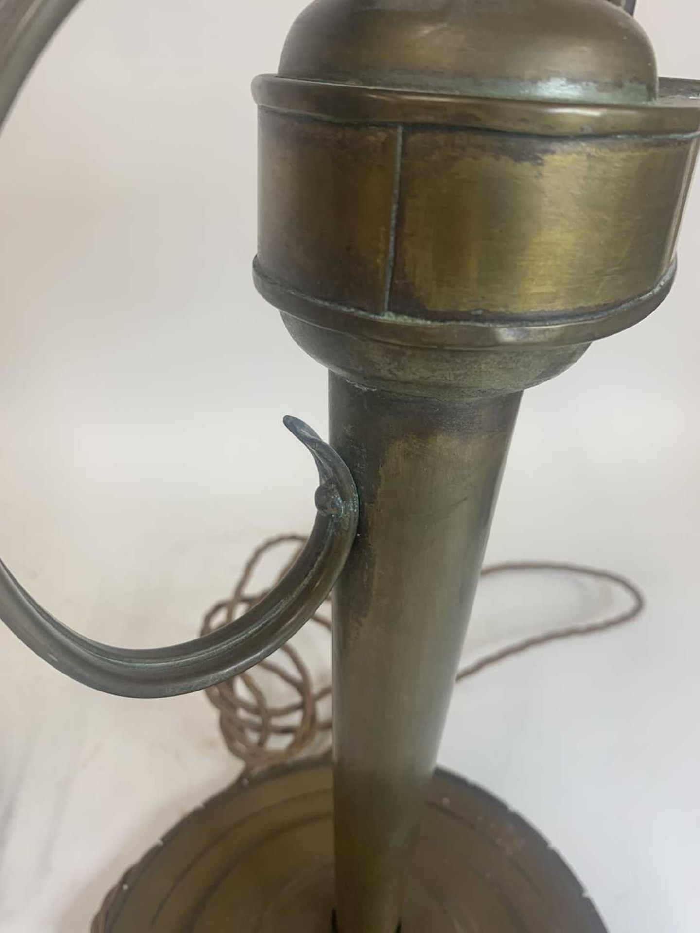 A pair of Victorian brassed metal lacemaker's lamps, - Bild 17 aus 22