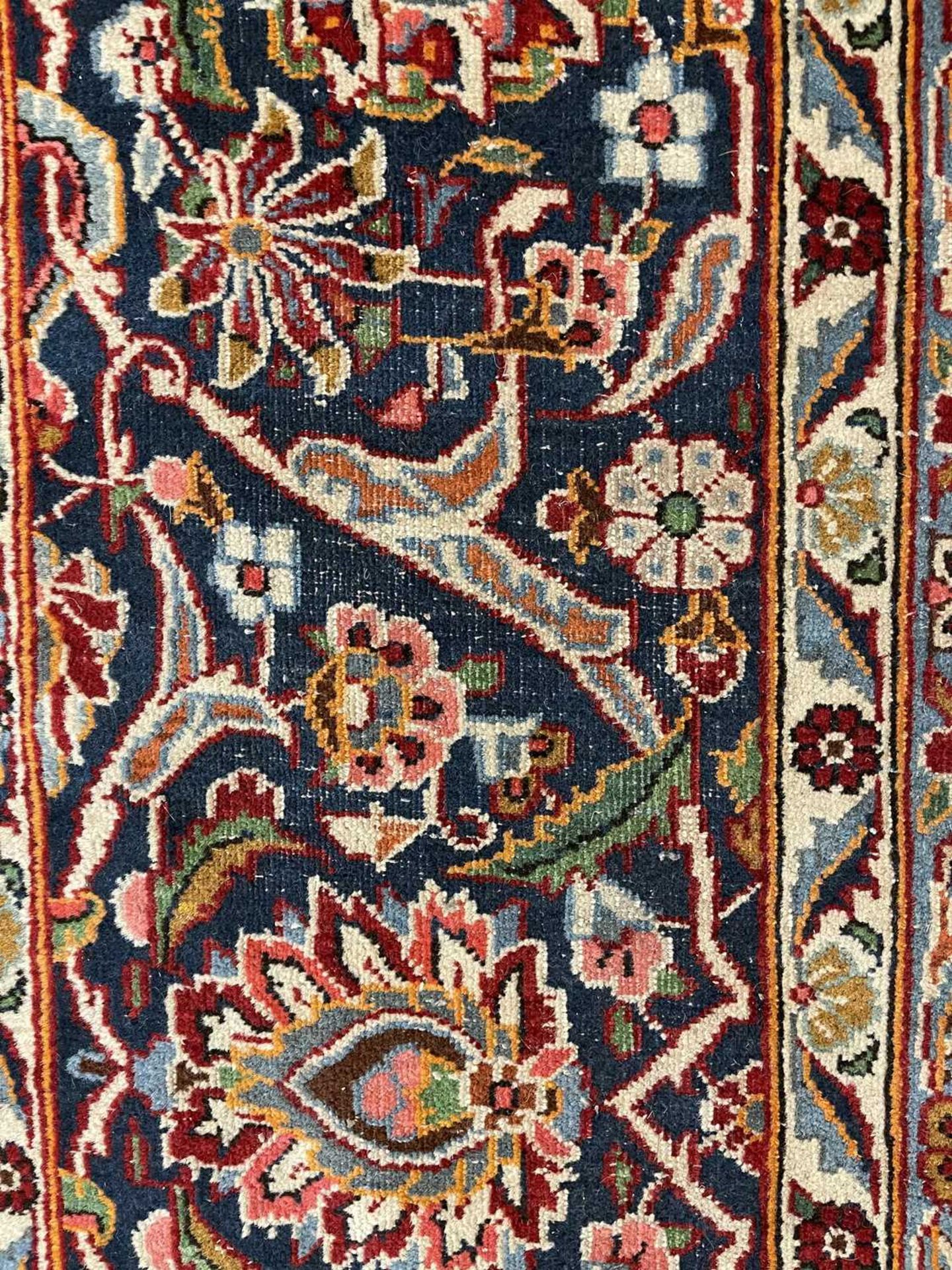 A Persian Kashan carpet, - Image 15 of 18