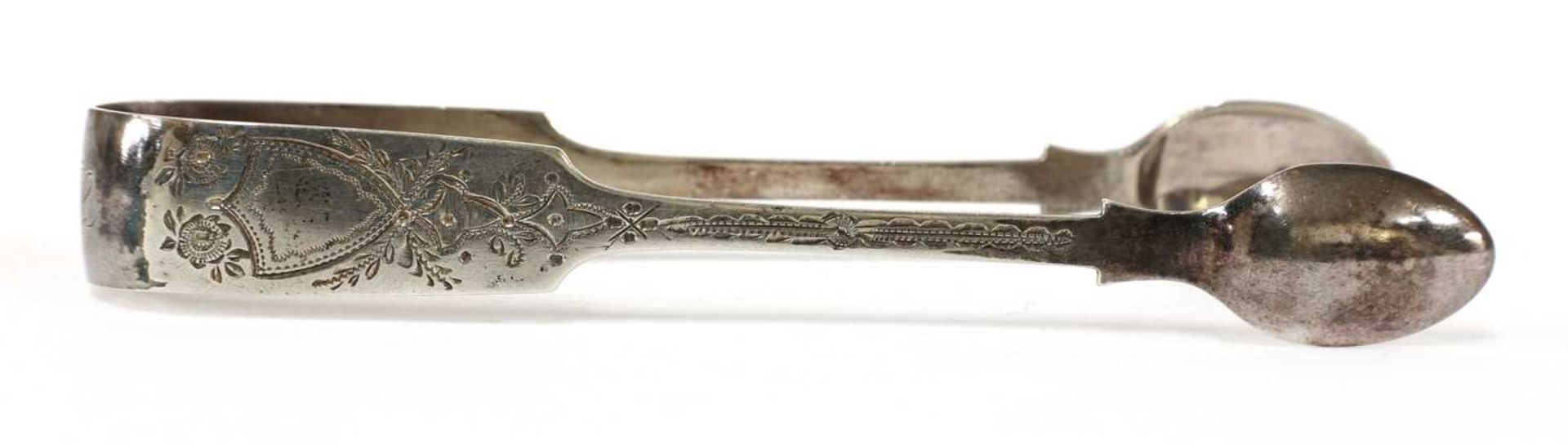 A pair of George III silver sugar tongs, - Image 20 of 28