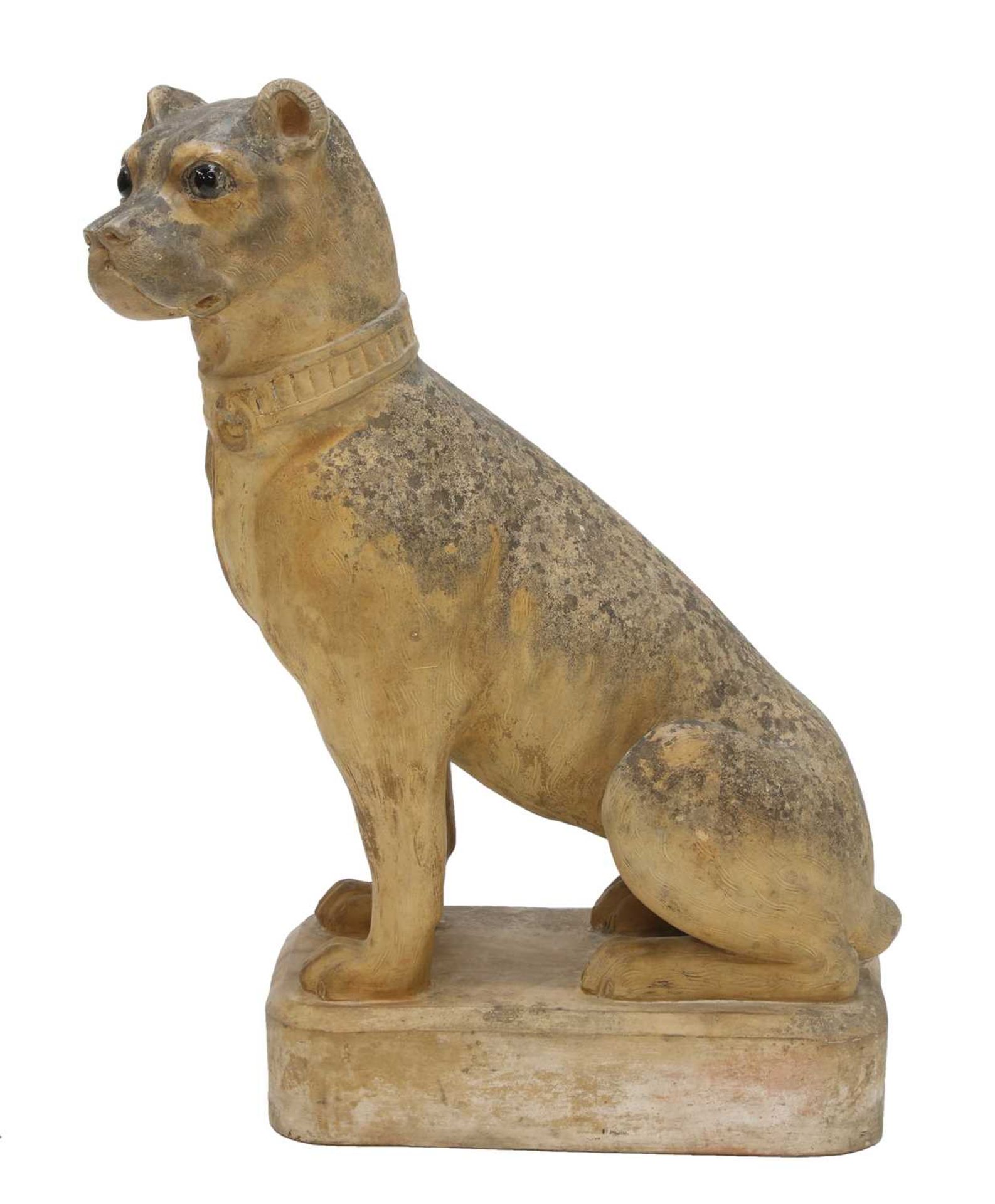 A French terracotta model of a seated pug, - Bild 2 aus 3