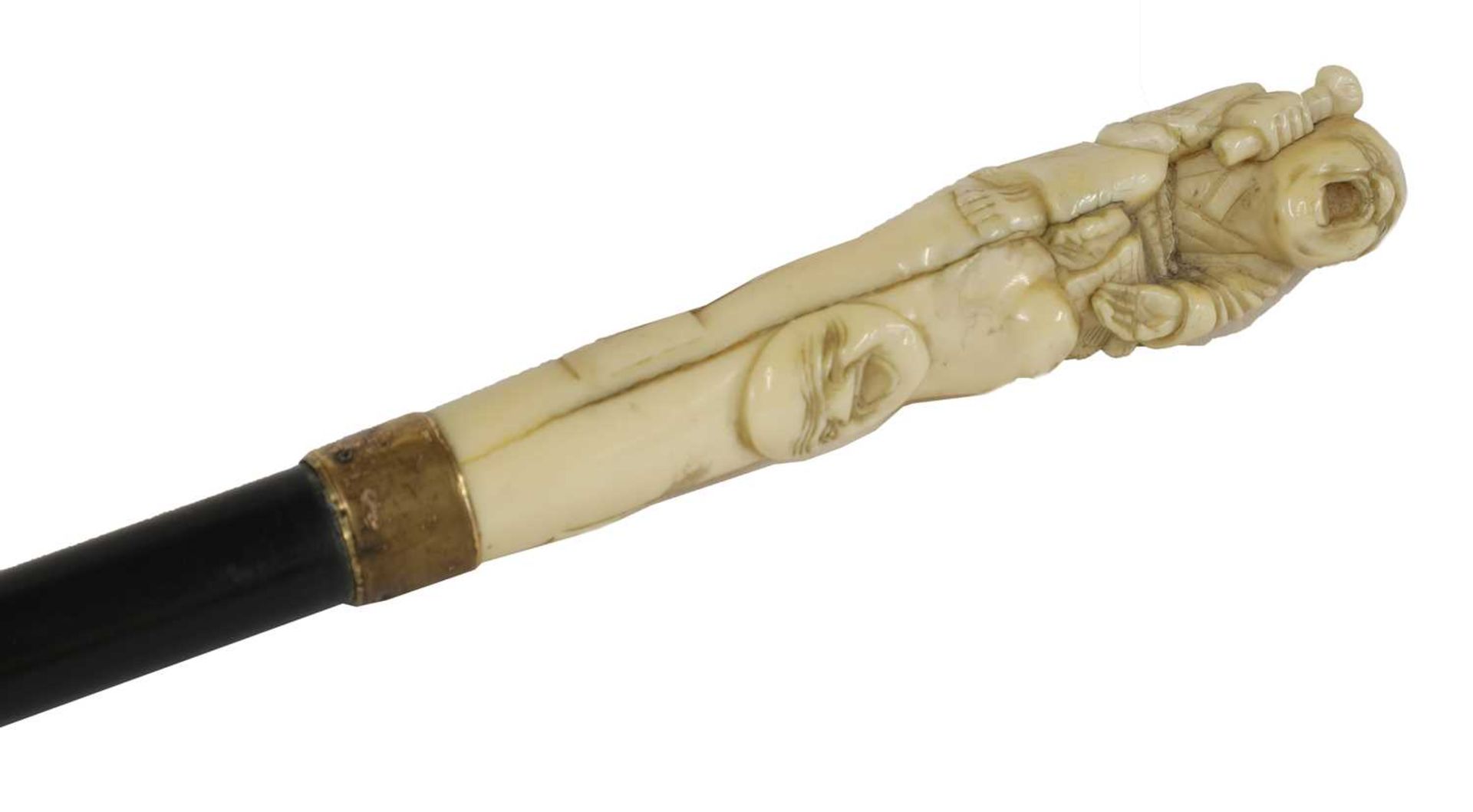 A Japanese ivory parasol handle, - Bild 3 aus 4