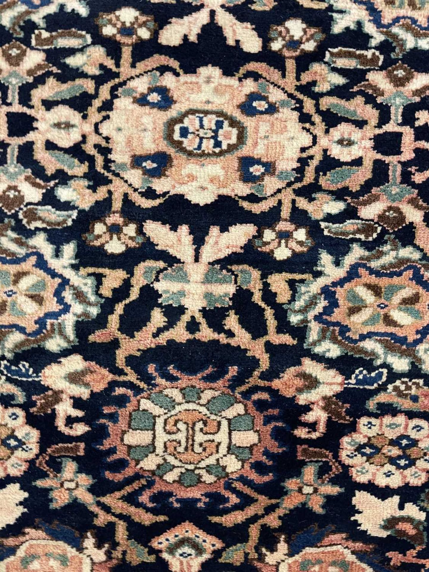 A Persian Bidjar carpet of Mahi design - Image 5 of 30