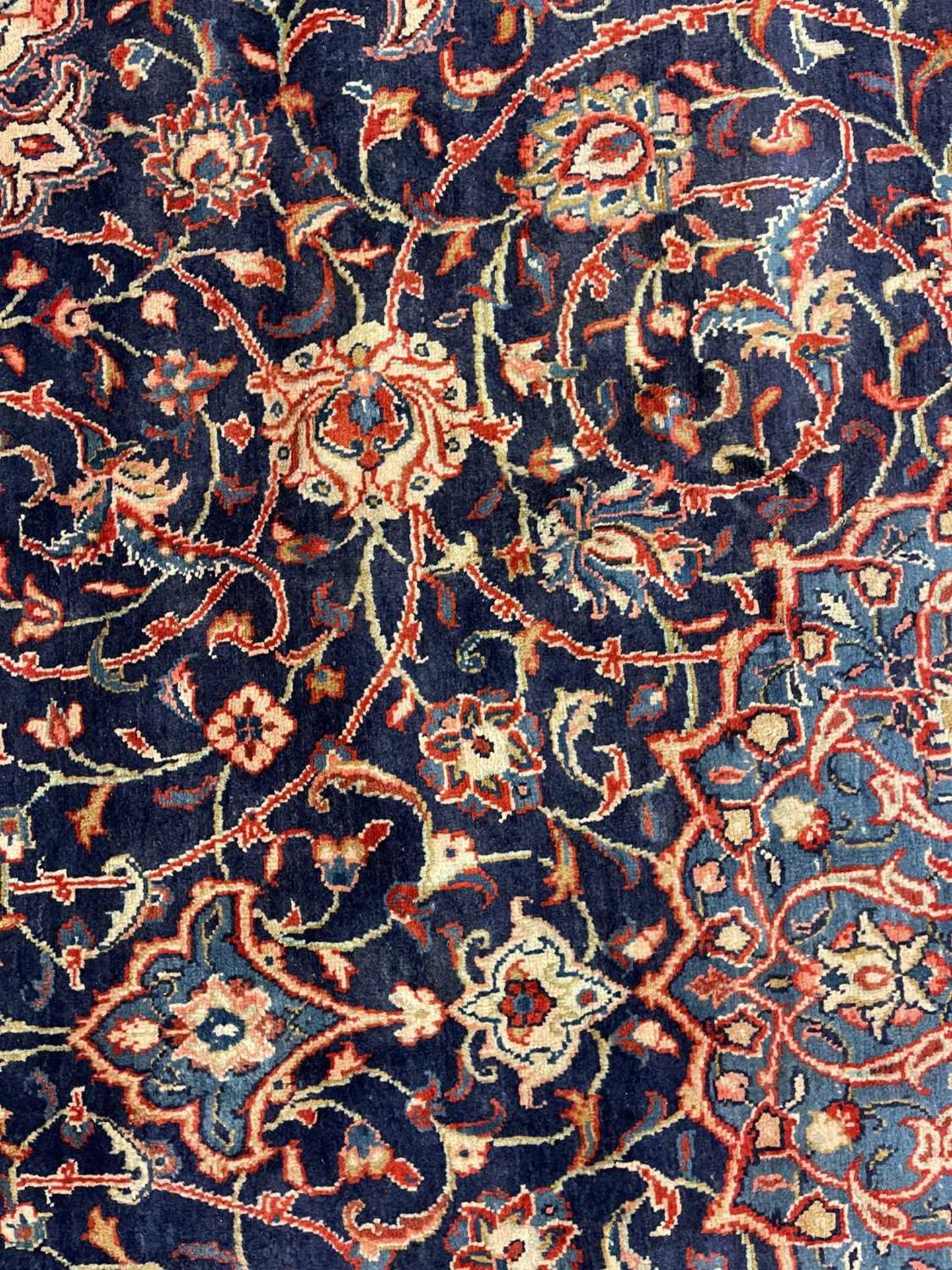 A Persian Mahal rug of Ziegler design, - Image 27 of 27