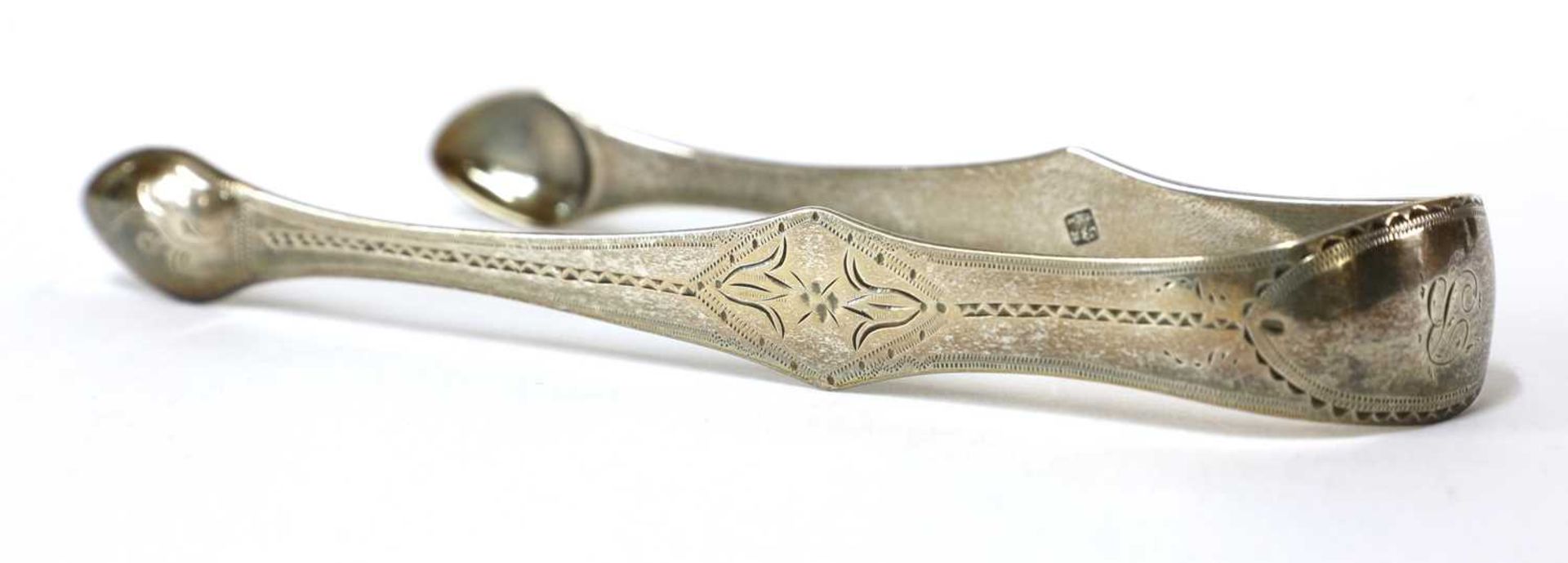 A pair of George III silver sugar tongs, - Image 27 of 33