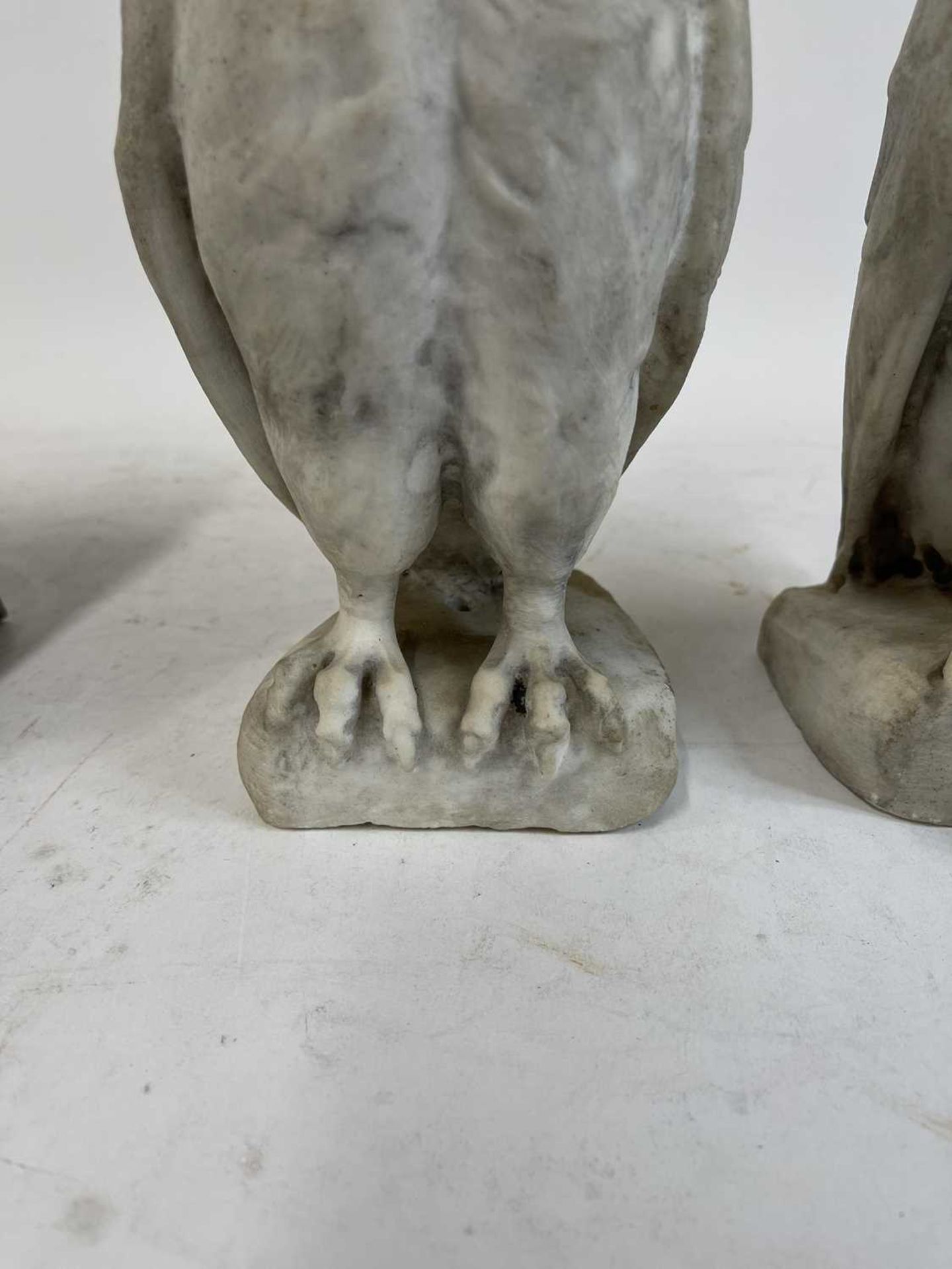 A pair of carved marble owls - Image 34 of 35