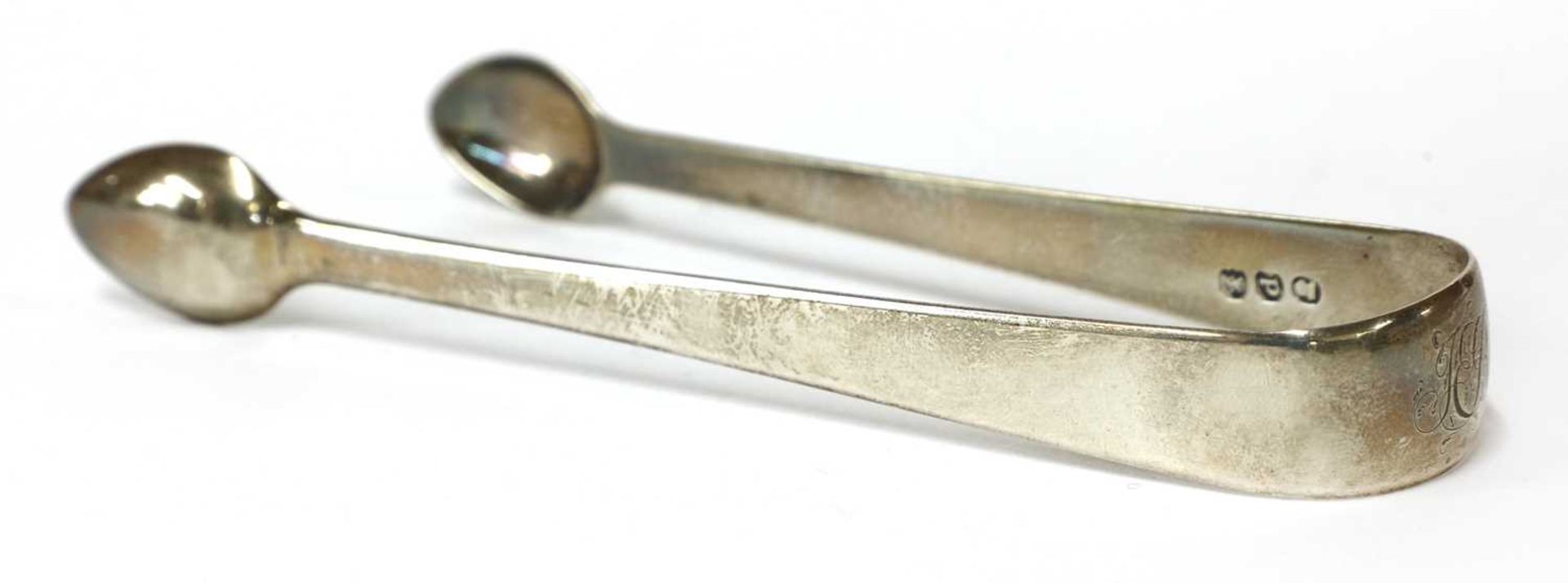 Eight pairs of silver sugar tongs, - Image 6 of 31