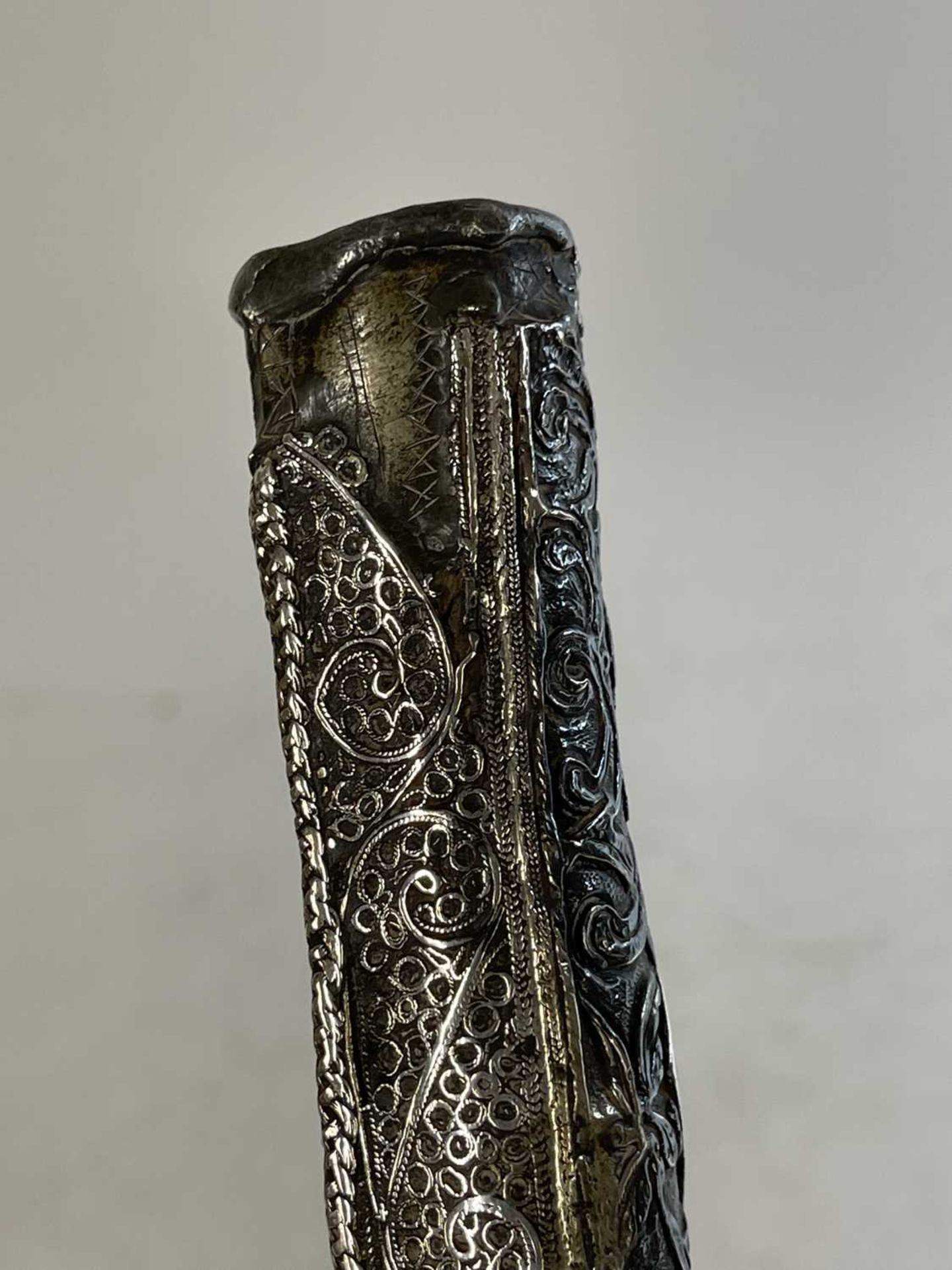 A Turkish silver-mounted flintlock pistol, - Bild 34 aus 45