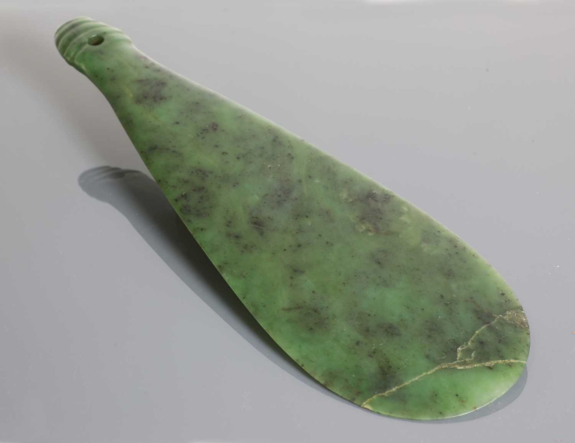 A Maori mere pounamu hand club - Bild 6 aus 20