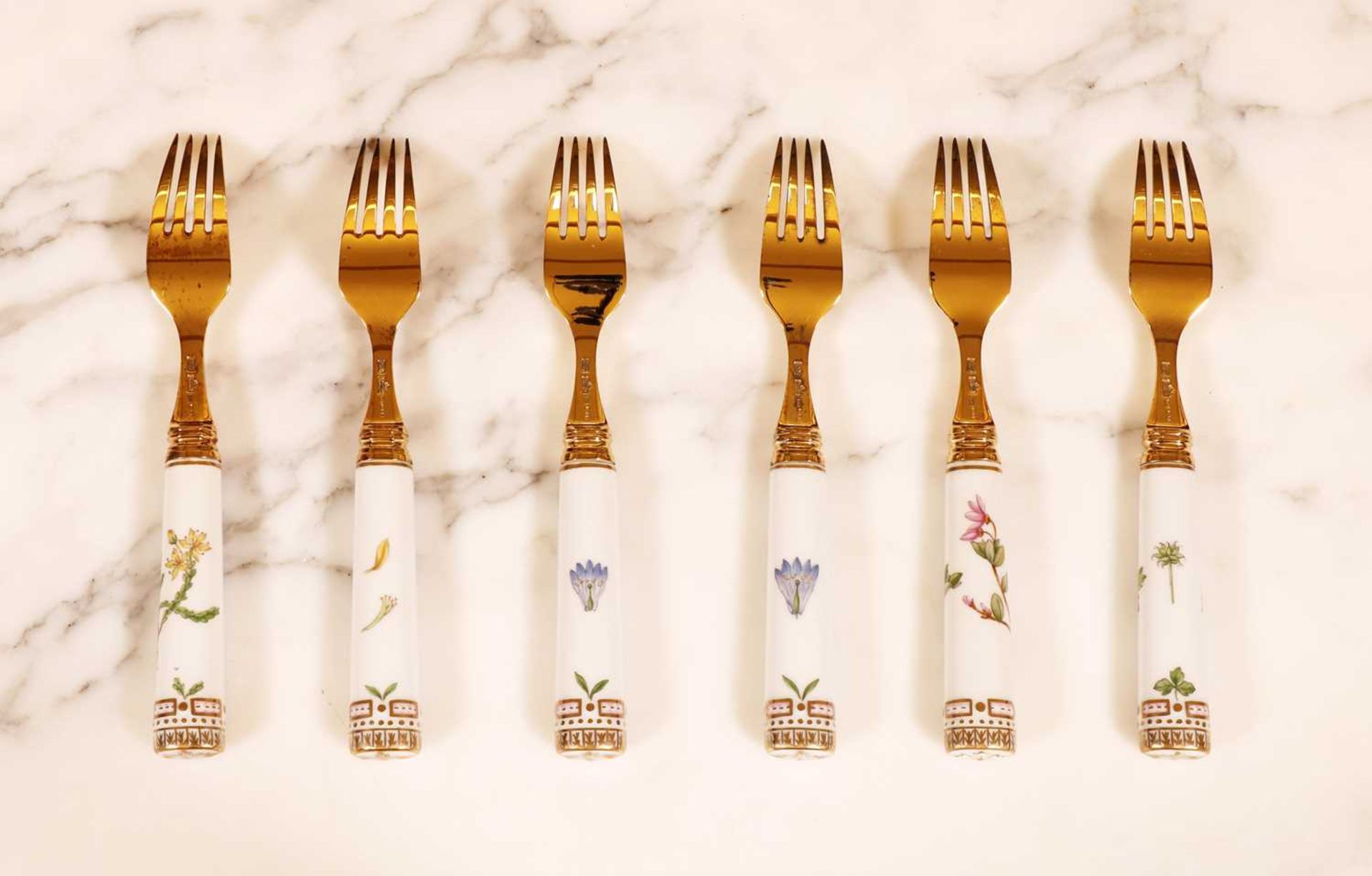 A part canteen of Royal Copenhagen 'Flora Danica' porcelain and silver-gilt cutlery, - Image 15 of 109