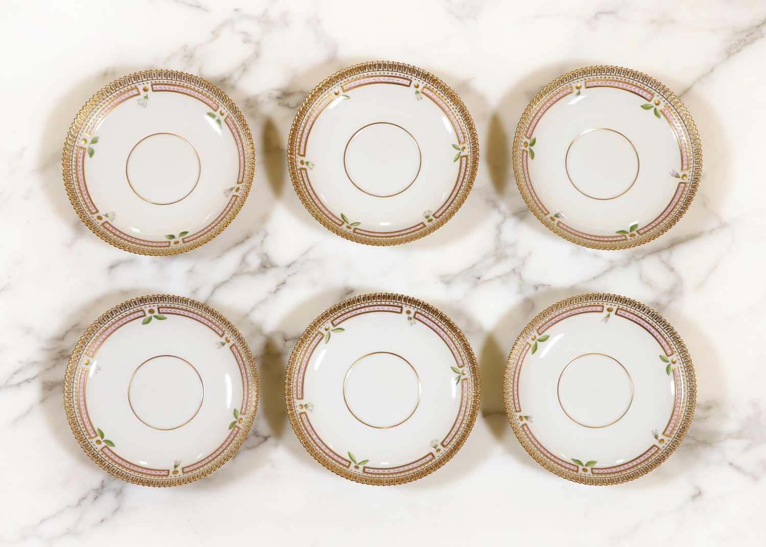An extensive Royal Copenhagen 'Flora Danica' porcelain dinner service, - Bild 28 aus 139