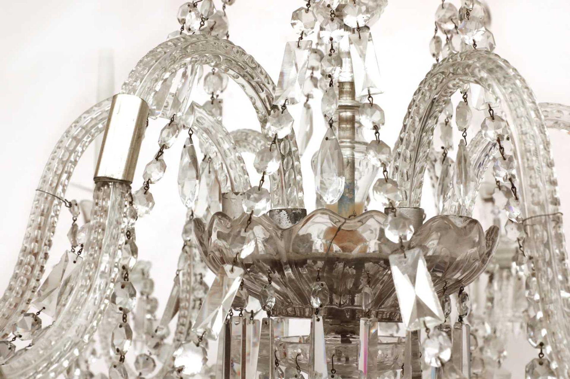 A large George III-style cut glass six-light chandelier, - Bild 2 aus 4