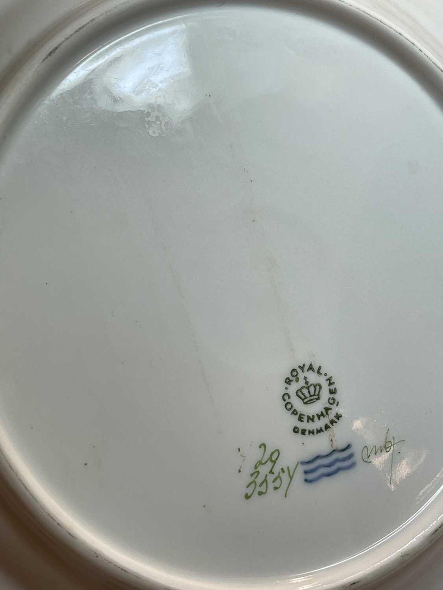 An extensive Royal Copenhagen 'Flora Danica' porcelain dinner service, - Image 87 of 139