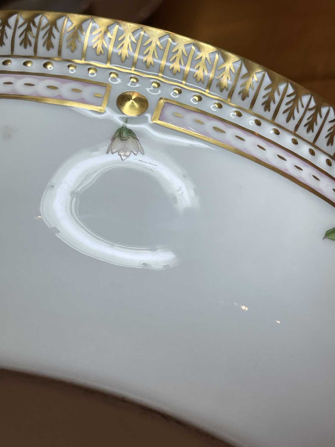 An extensive Royal Copenhagen 'Flora Danica' porcelain dinner service, - Bild 63 aus 139