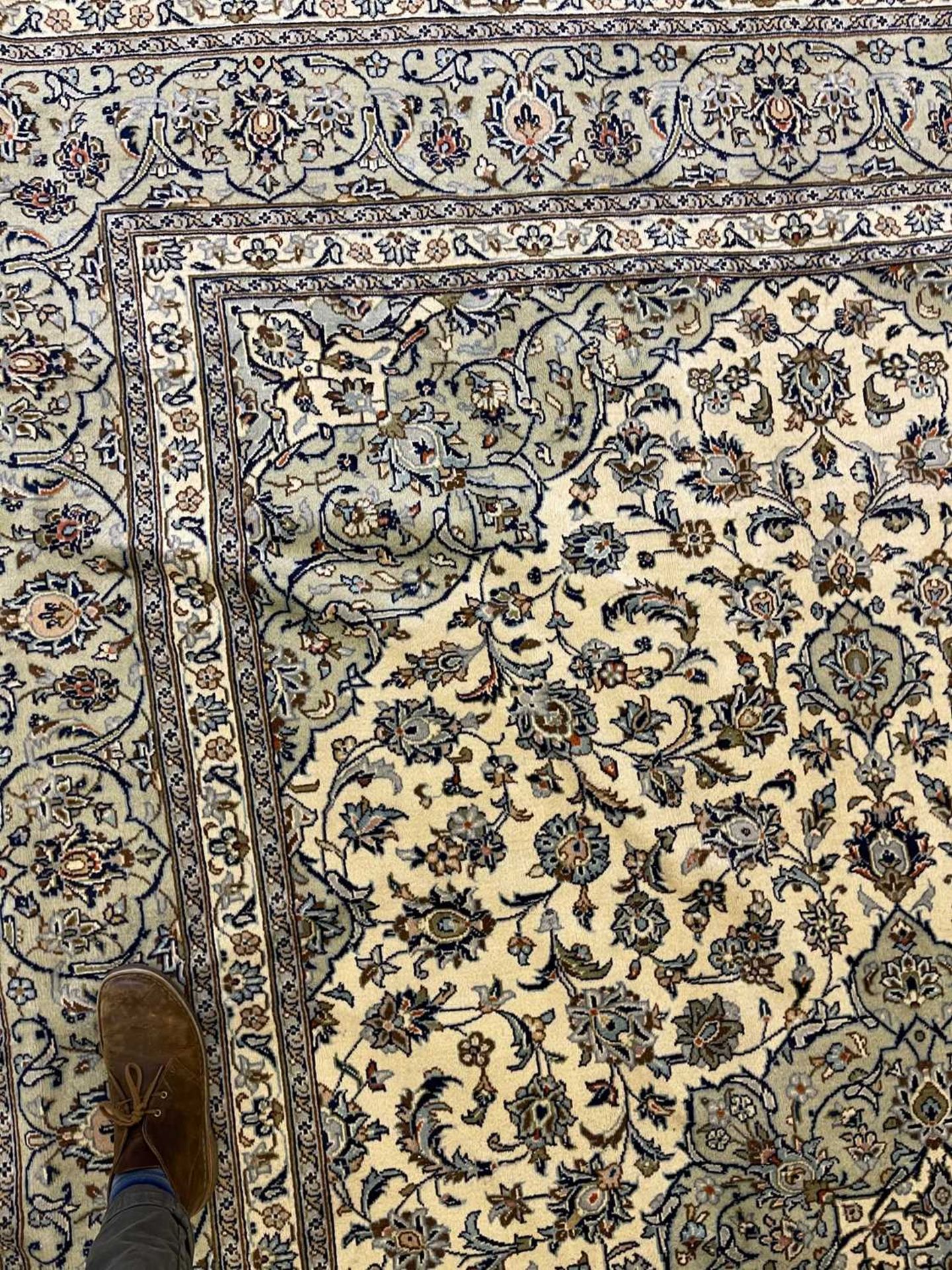 A Persian Kashan carpet, - Image 3 of 18