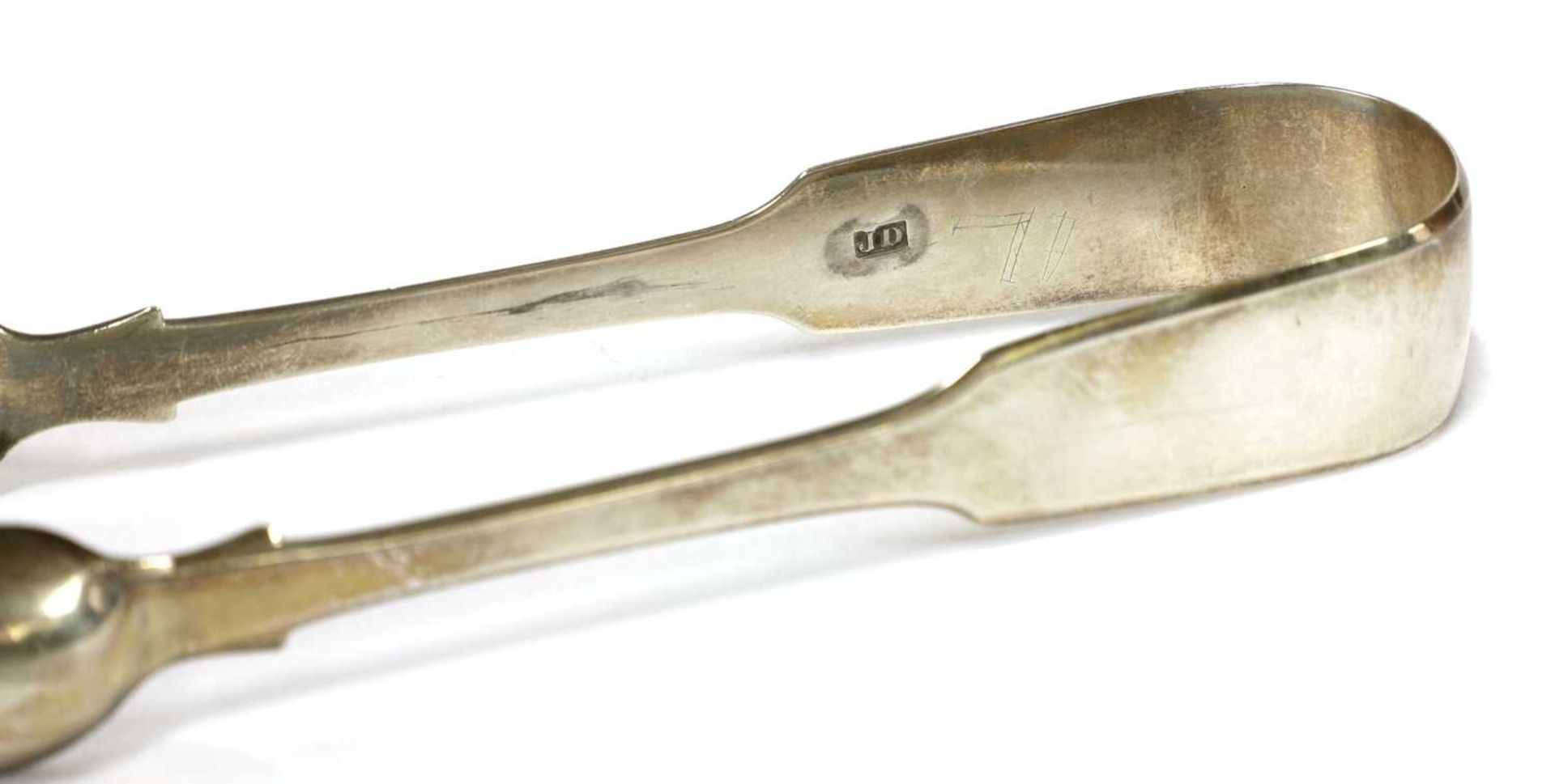 Eight pairs of silver sugar tongs, - Image 26 of 31