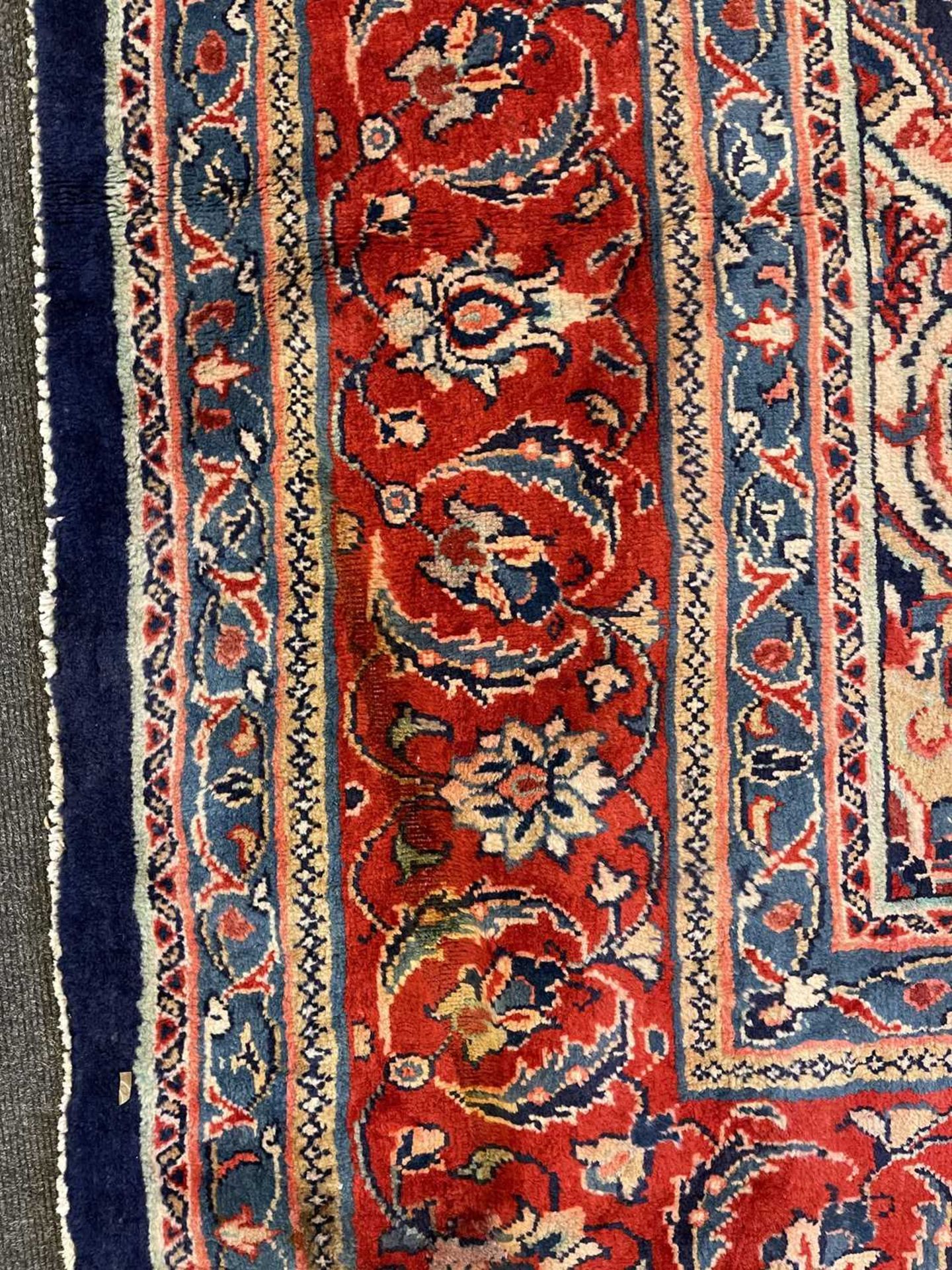 A Persian Mahal rug of Ziegler design, - Image 19 of 27