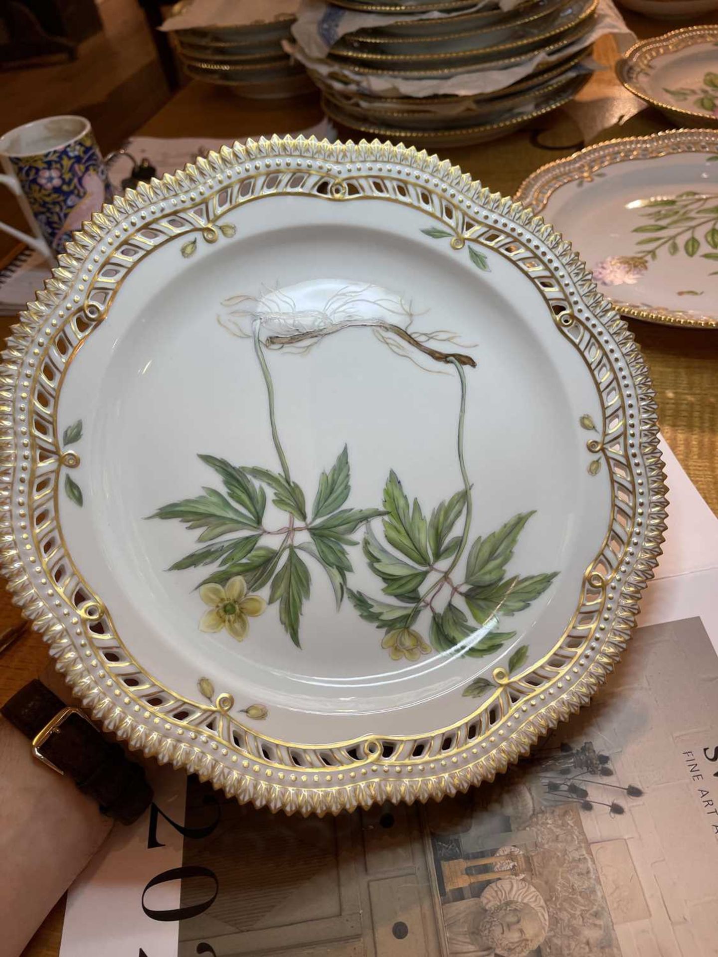 An extensive Royal Copenhagen 'Flora Danica' porcelain dinner service, - Image 104 of 139