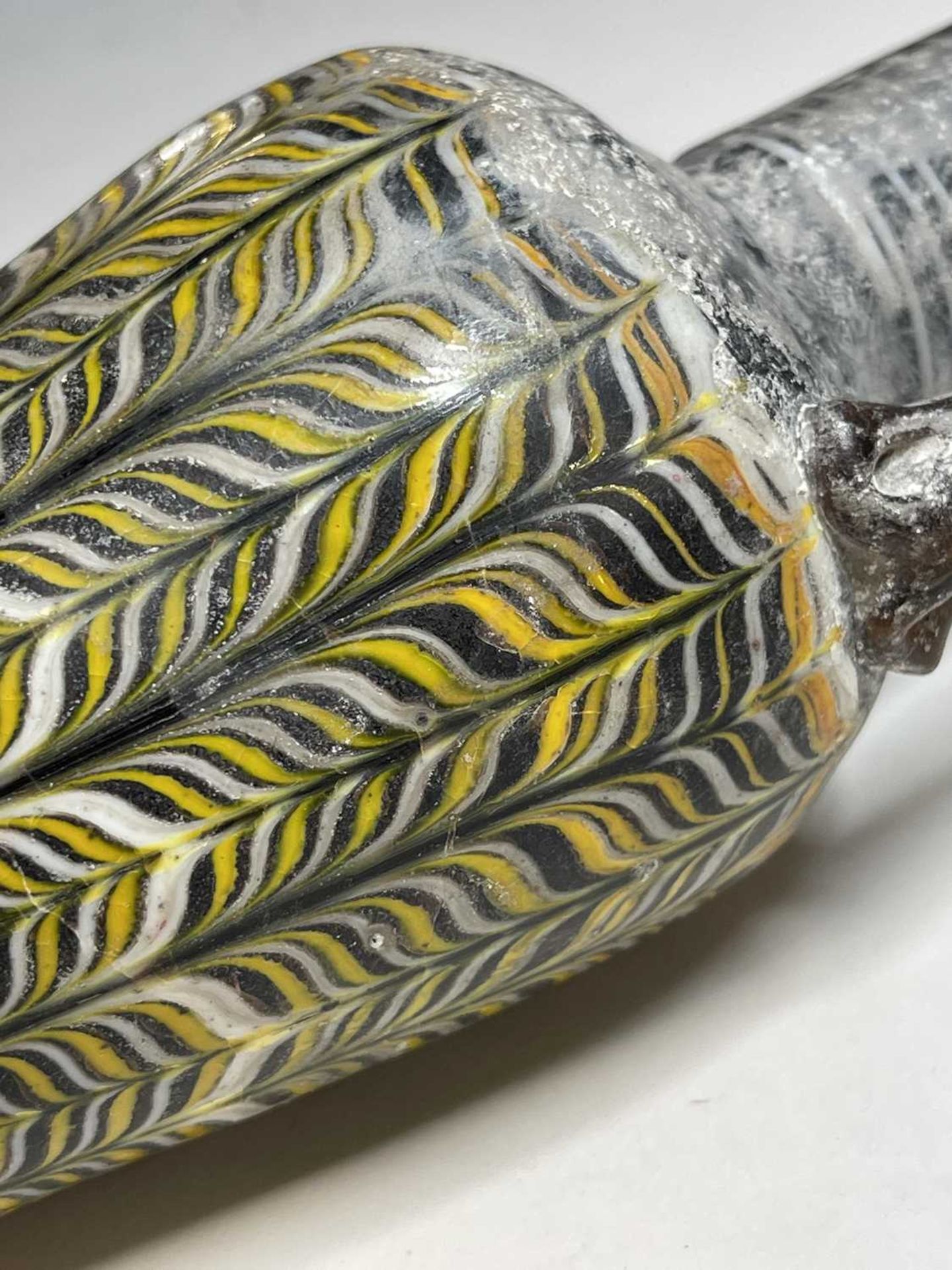 A Roman marbled glass bottle, - Bild 5 aus 49