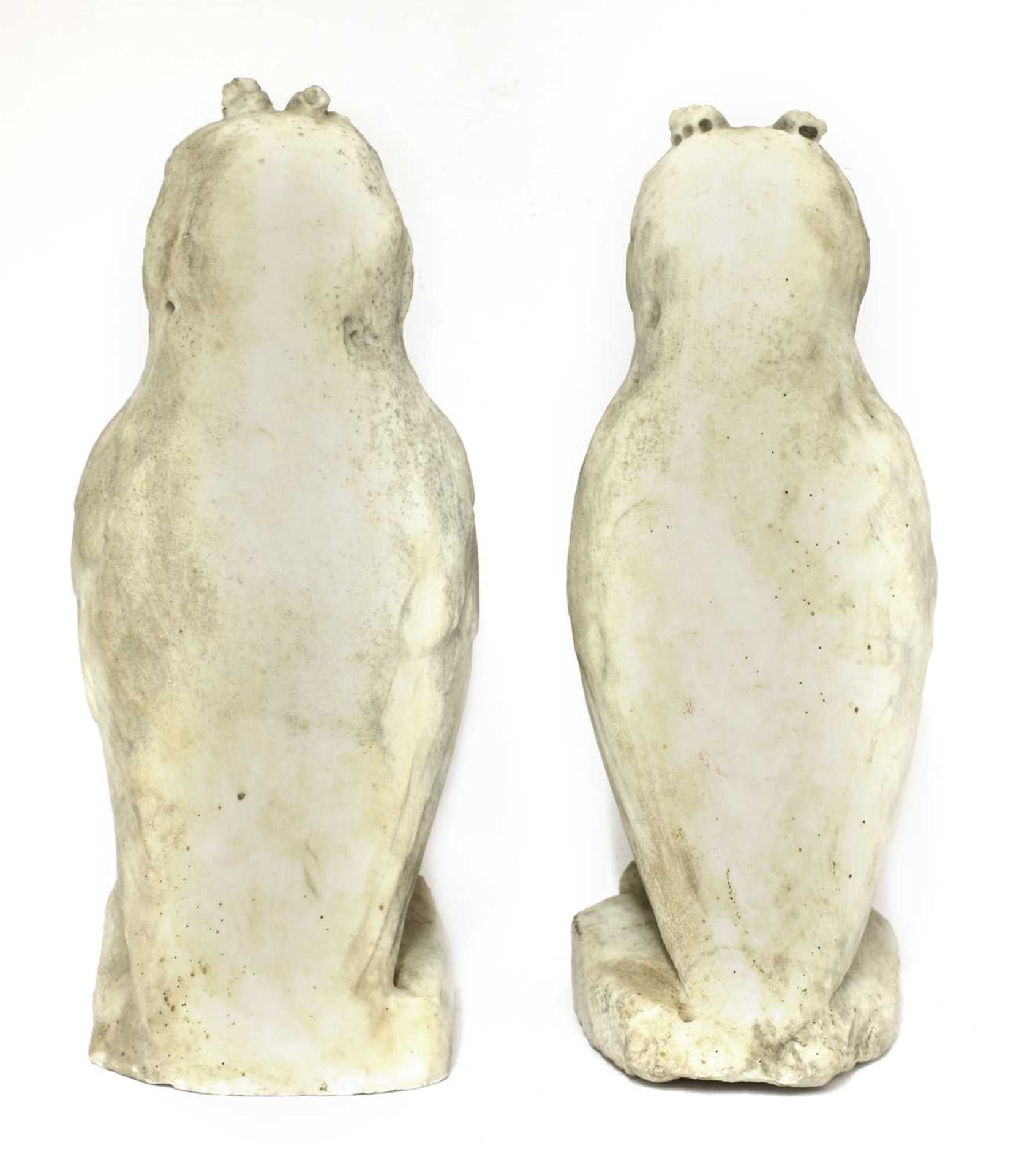 A pair of carved marble owls - Image 4 of 35